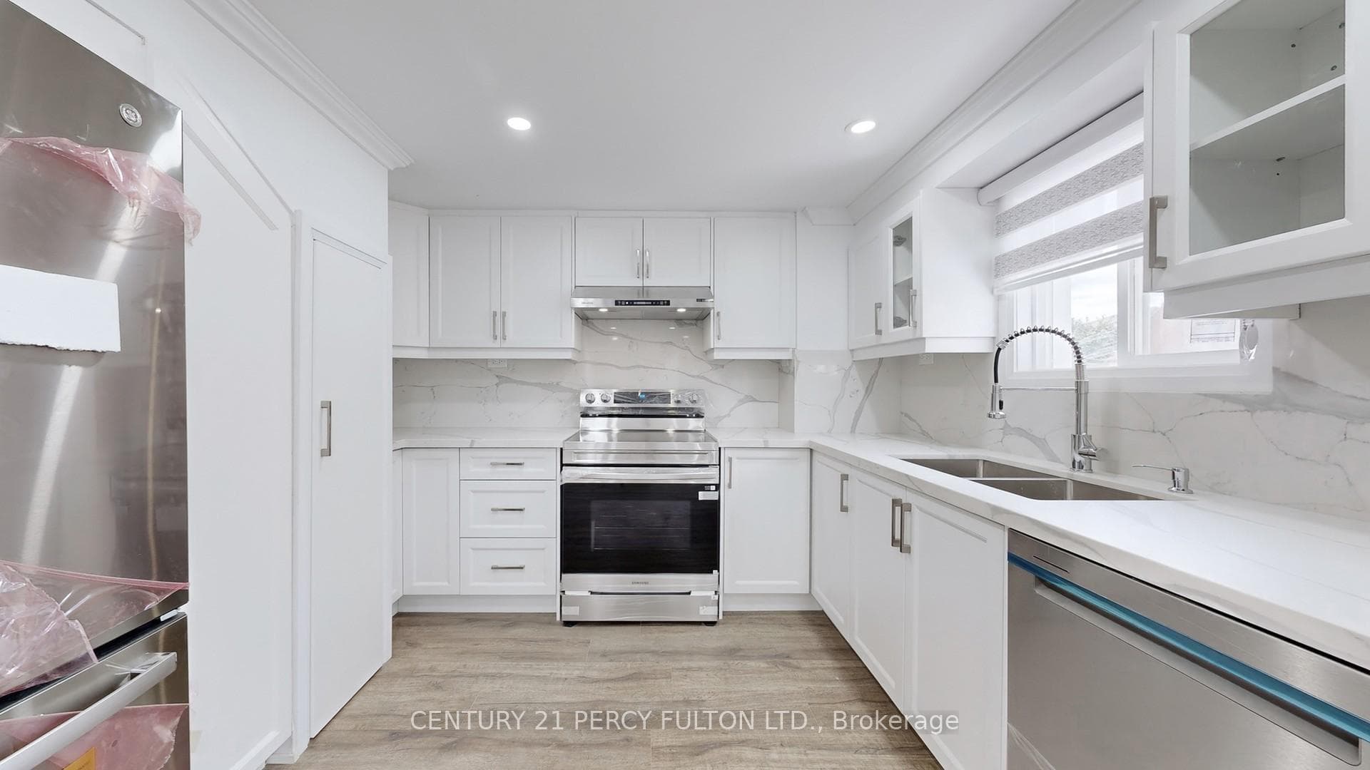 287 Ravenscroft Road Unit Legal Bsmt photo 11