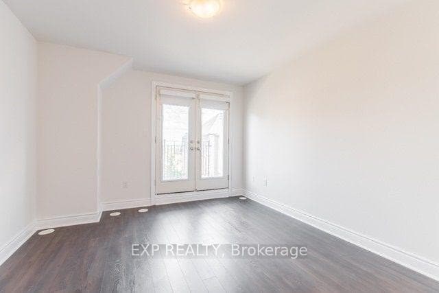 2420 Baronwood Drive Unit 14-03 photo 11
