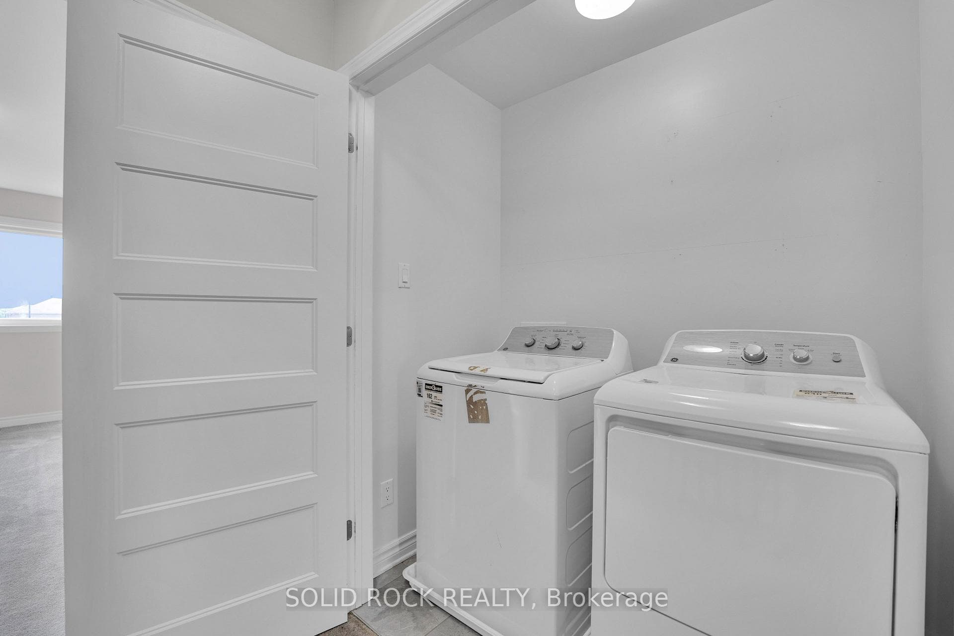 82 O'Donovan Drive photo 20
