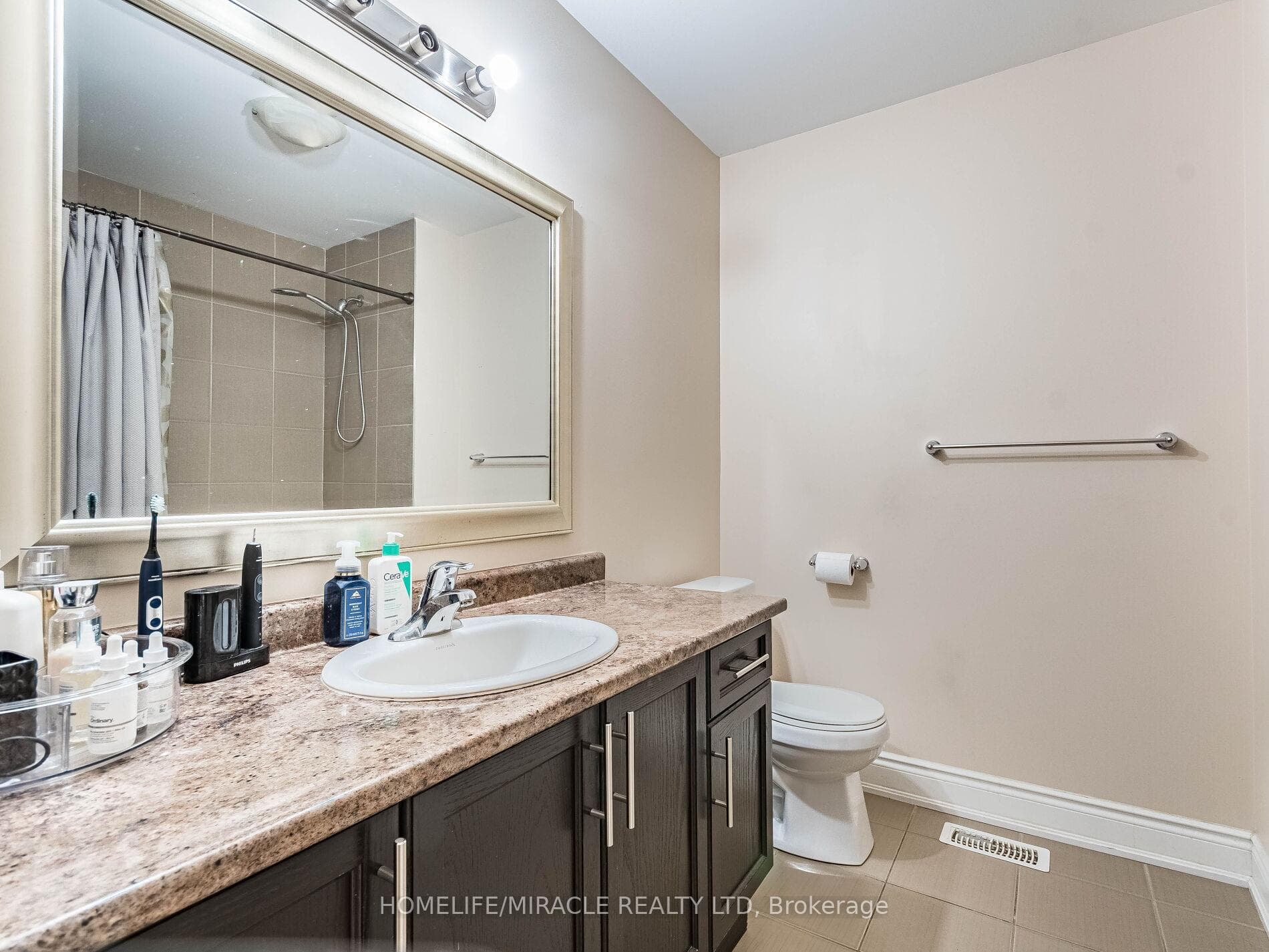 1035 Victoria Road Unit # 143 photo 35
