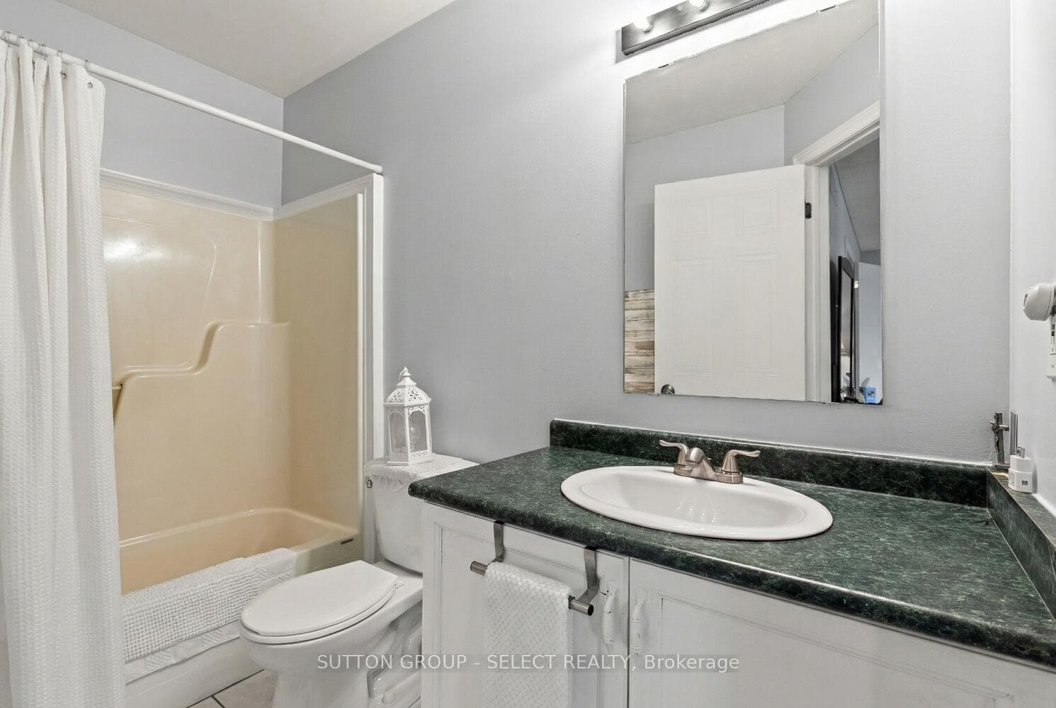 9 AILSA Place Unit 43 photo 33