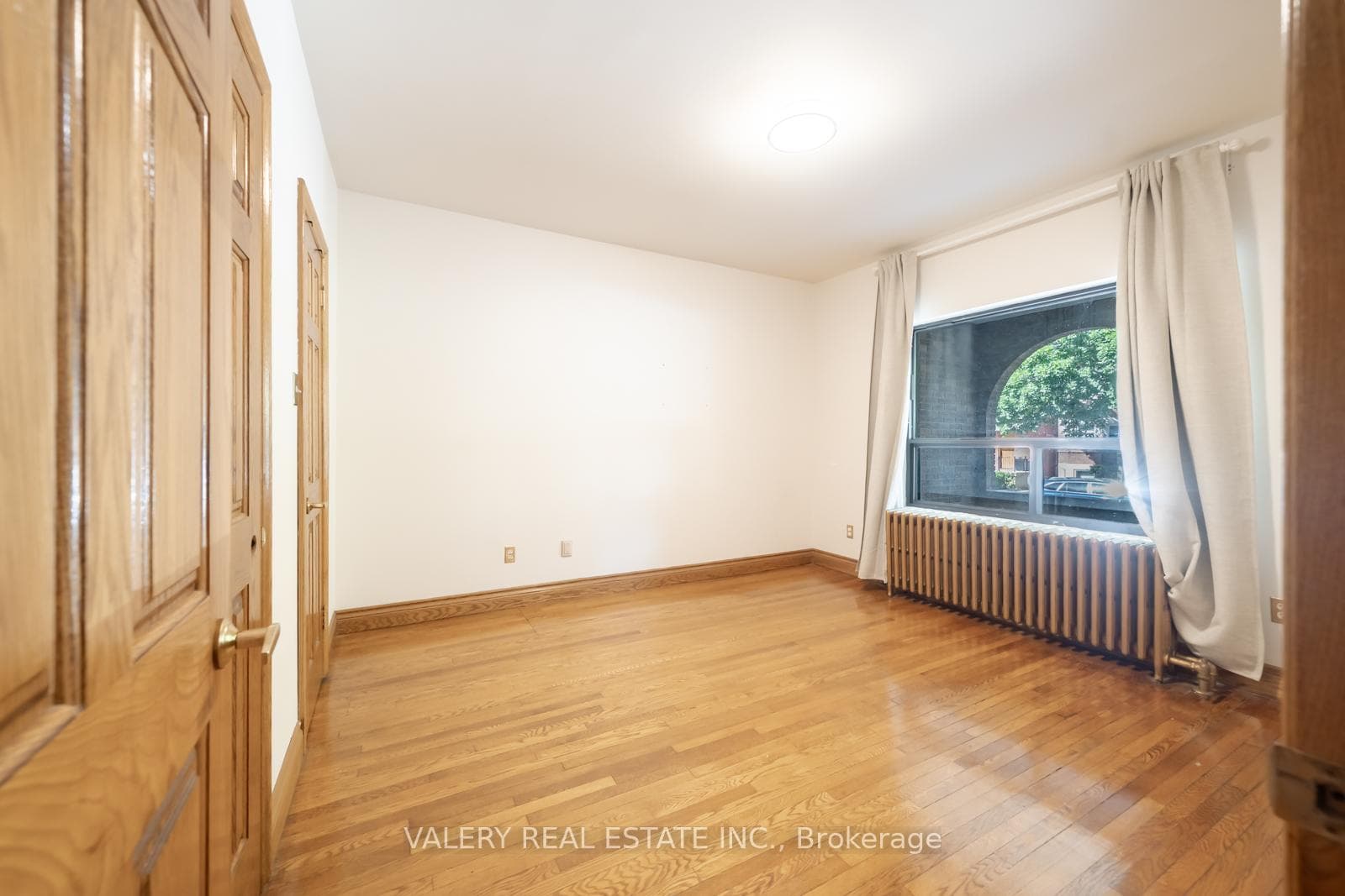 35 Pinewood Avenue photo 18