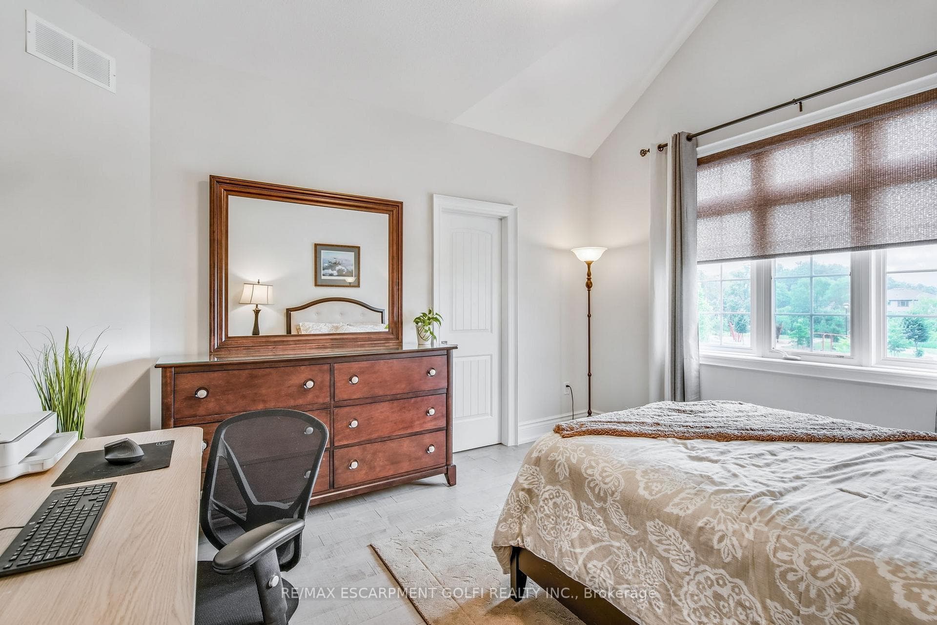 168 BOOKJANS Drive photo 22