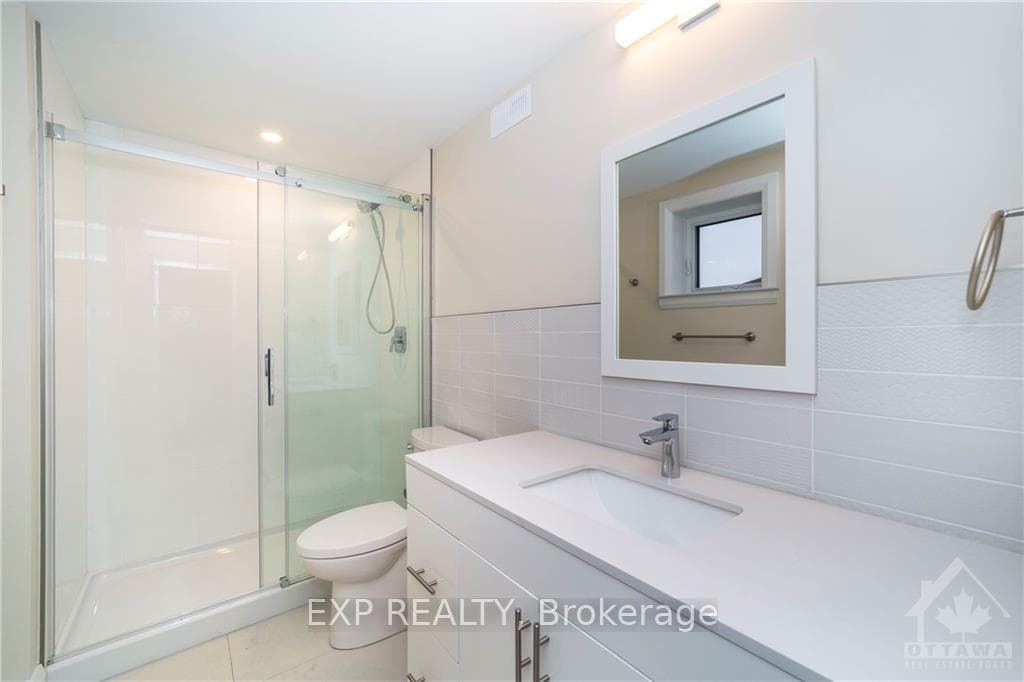 33 MAPLE GROVE Road Unit 204 photo 18