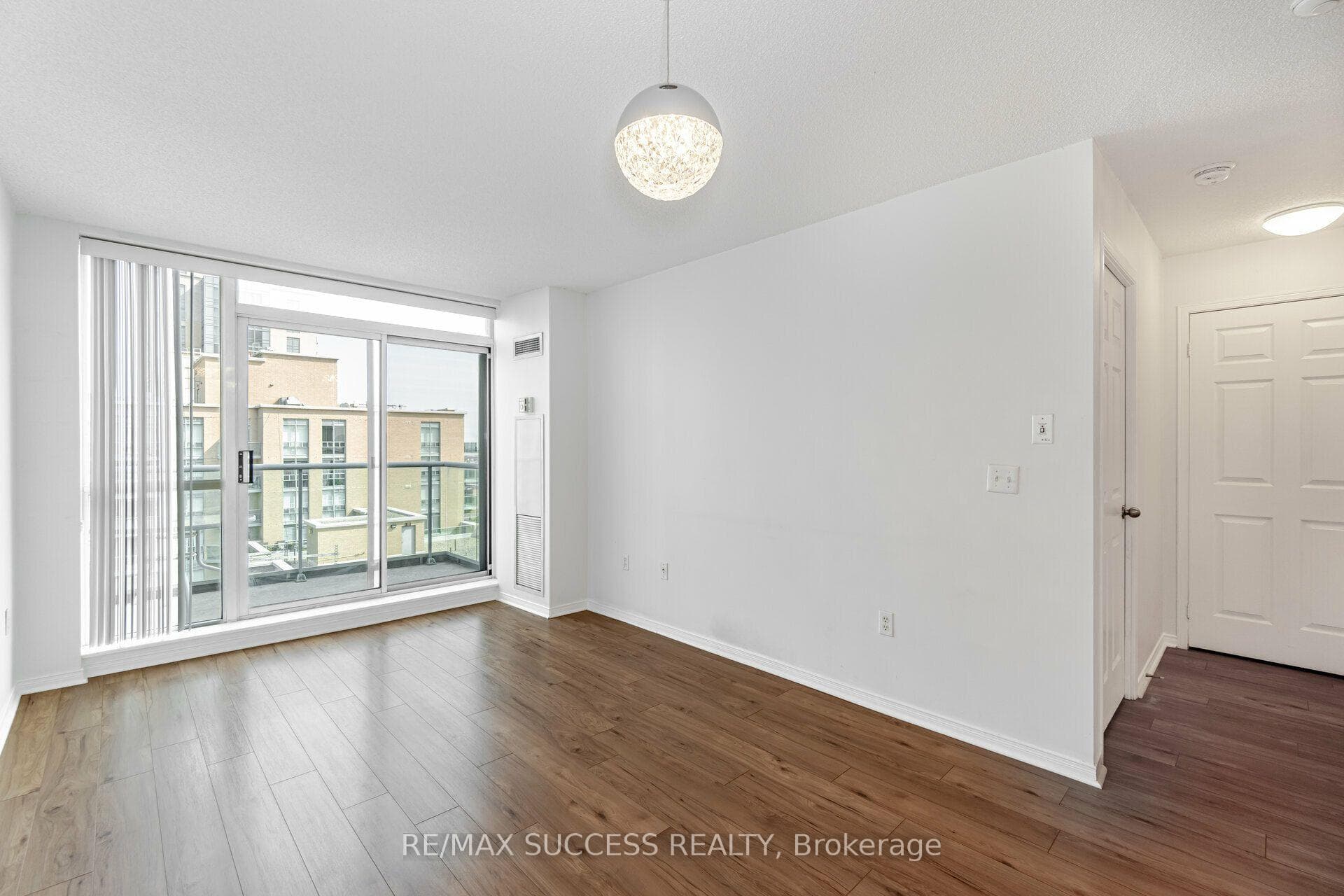 11 Michael Power Place Unit PH14 photo 10