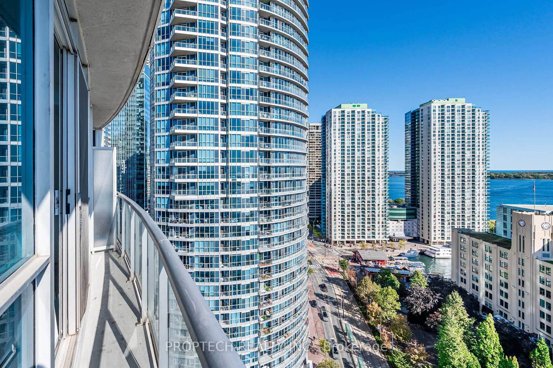 218 Queens Quay Unit 2005 photo 27