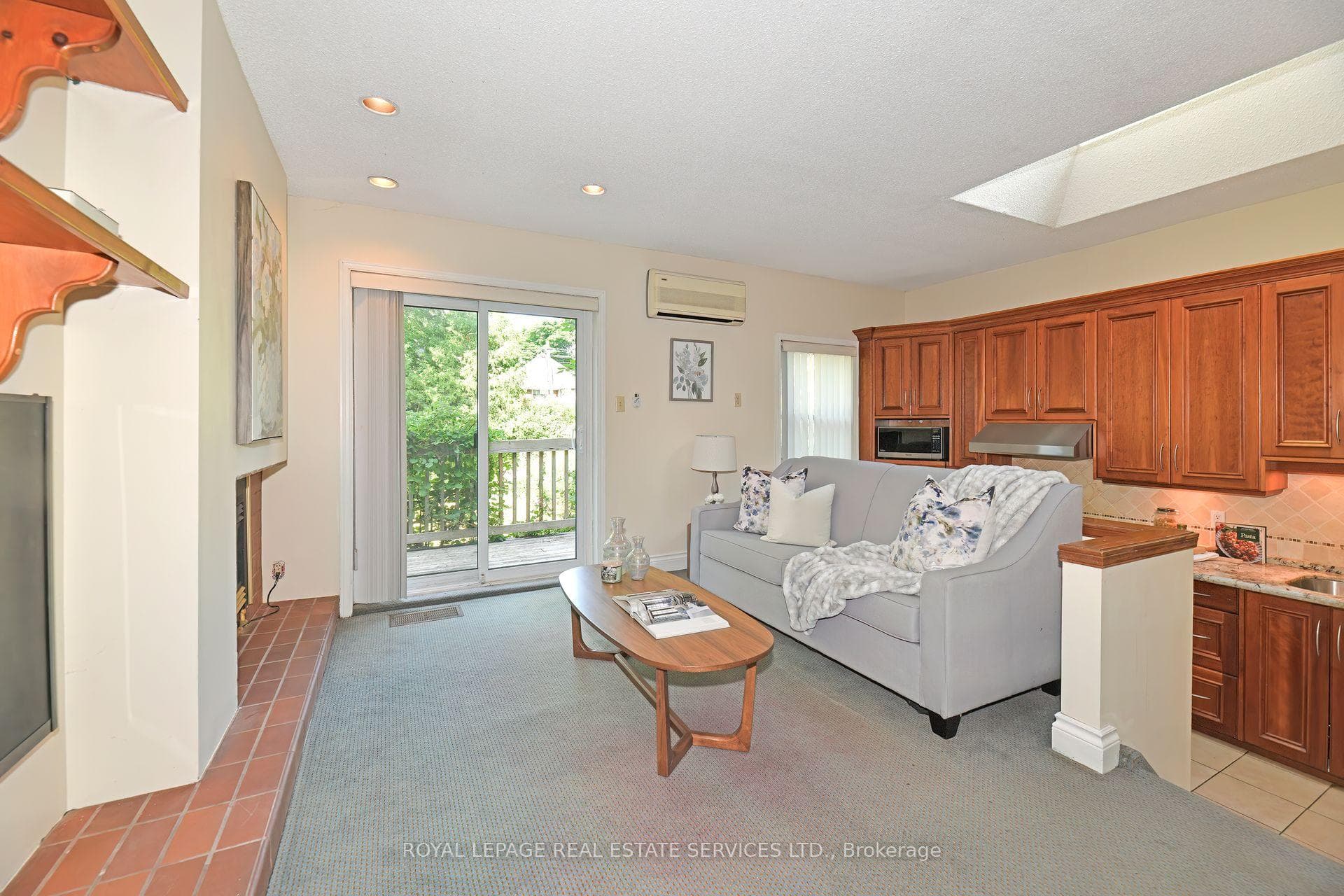 30 Elmsthorpe Avenue photo 13
