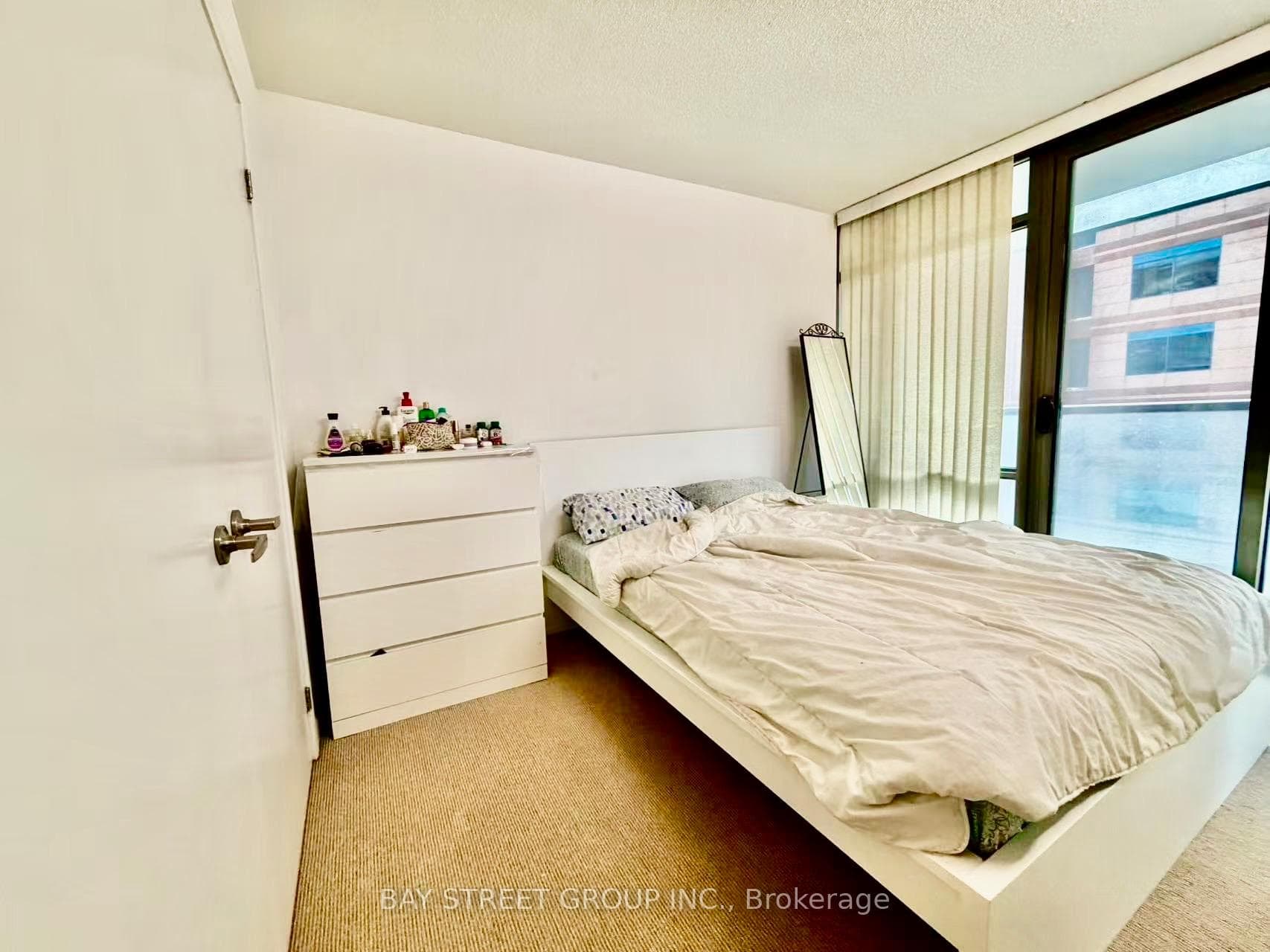 38 Grenville Street Unit 506 photo 8