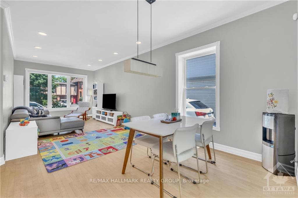 100 THIRD Avenue photo 4