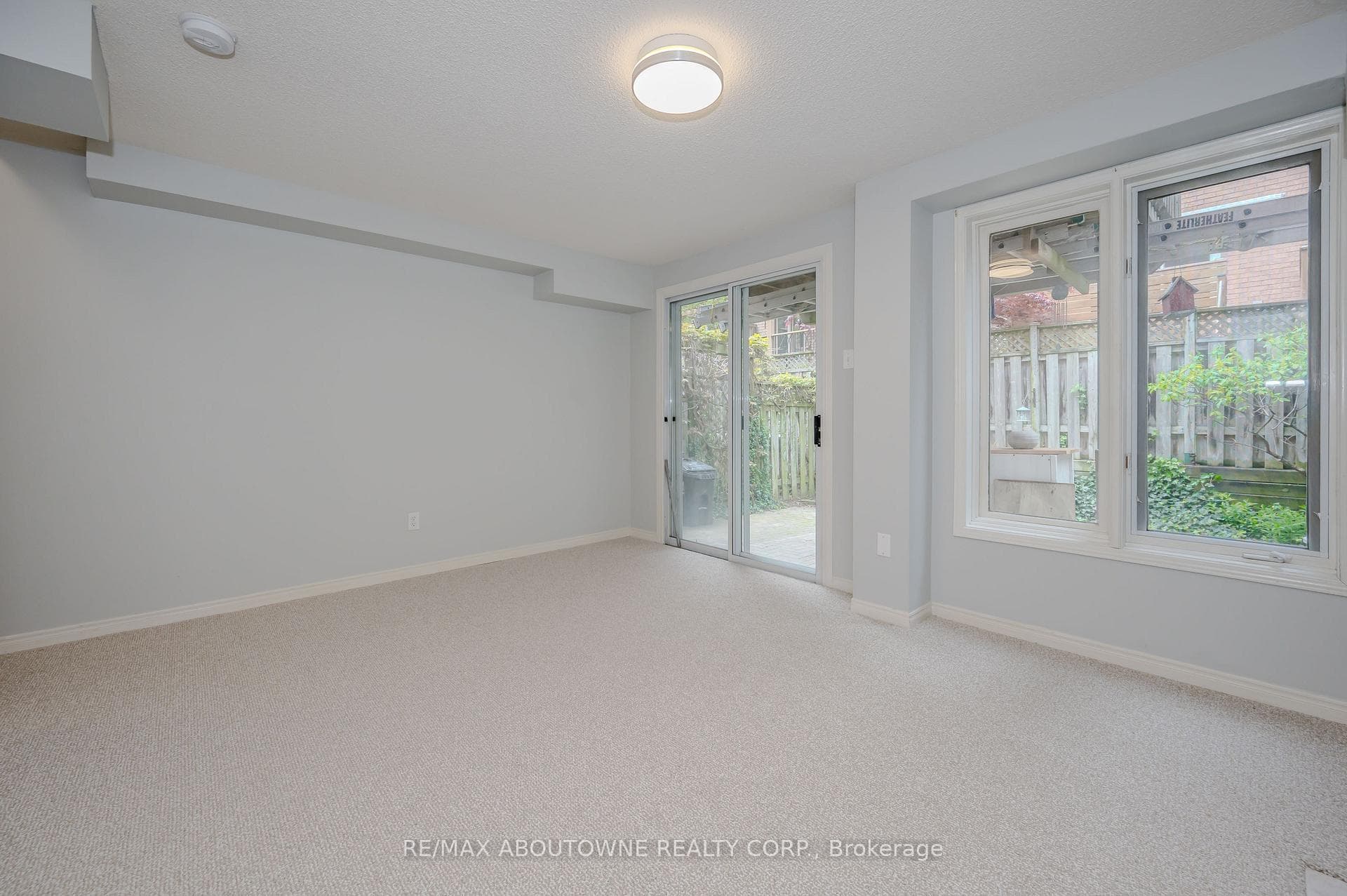 24 Bluewater Court photo 20