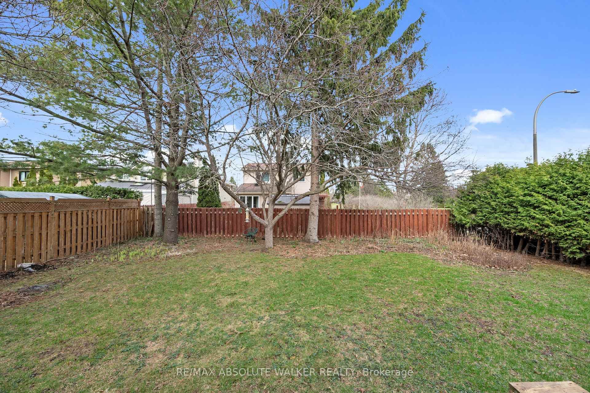 1849 Montereau Avenue photo 48
