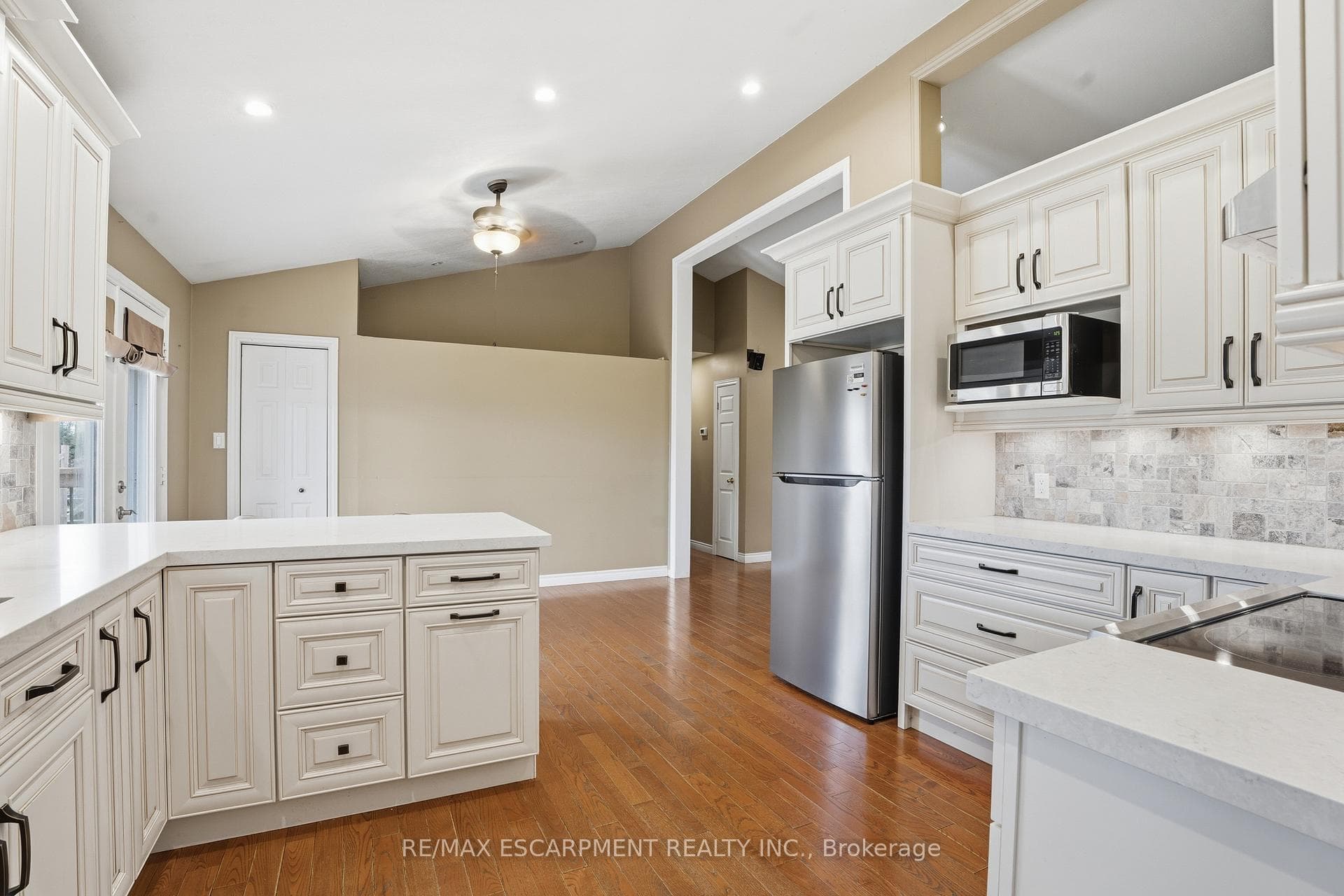 2410 Abingdon Road photo 10