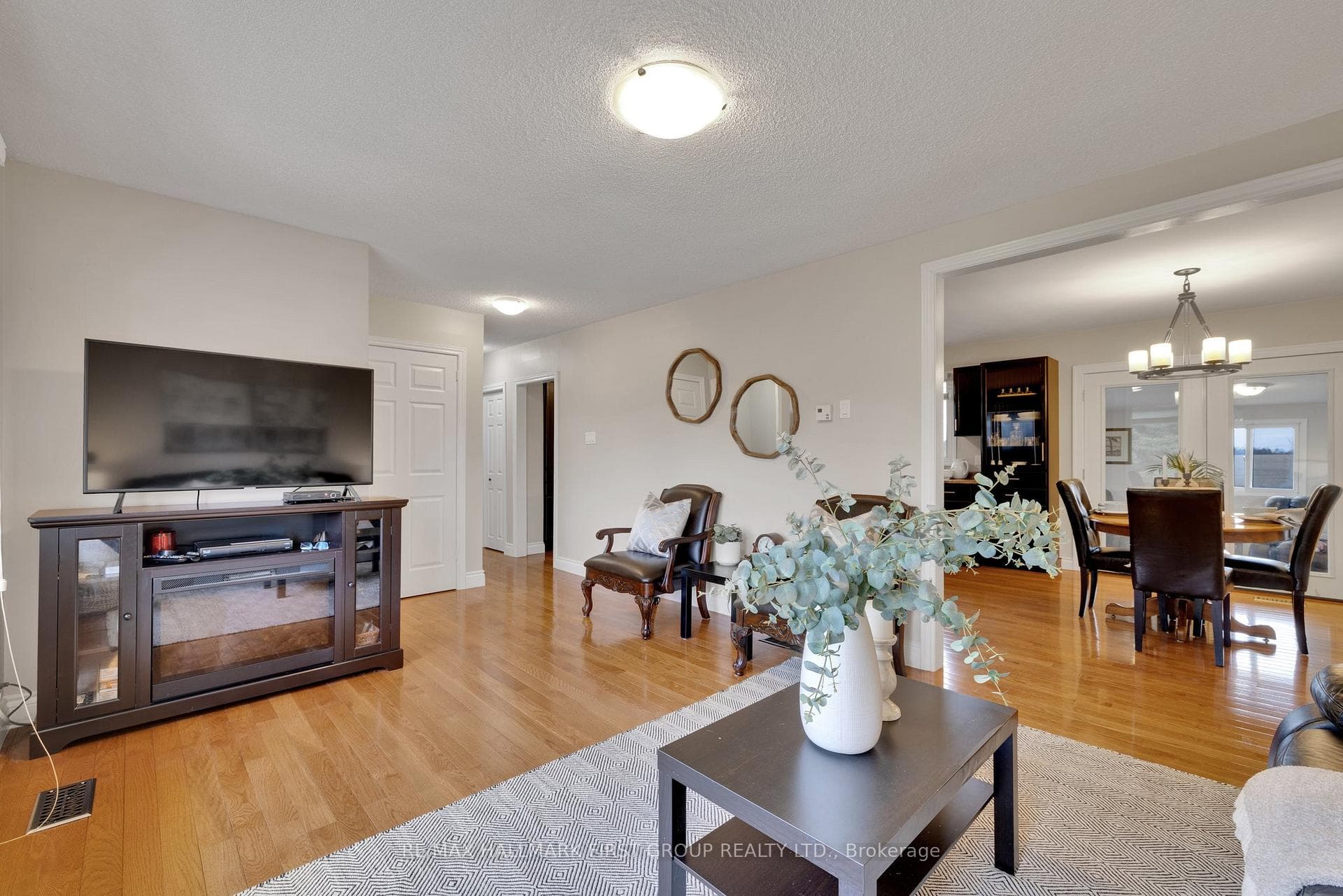 303 Yelverton Road photo 5