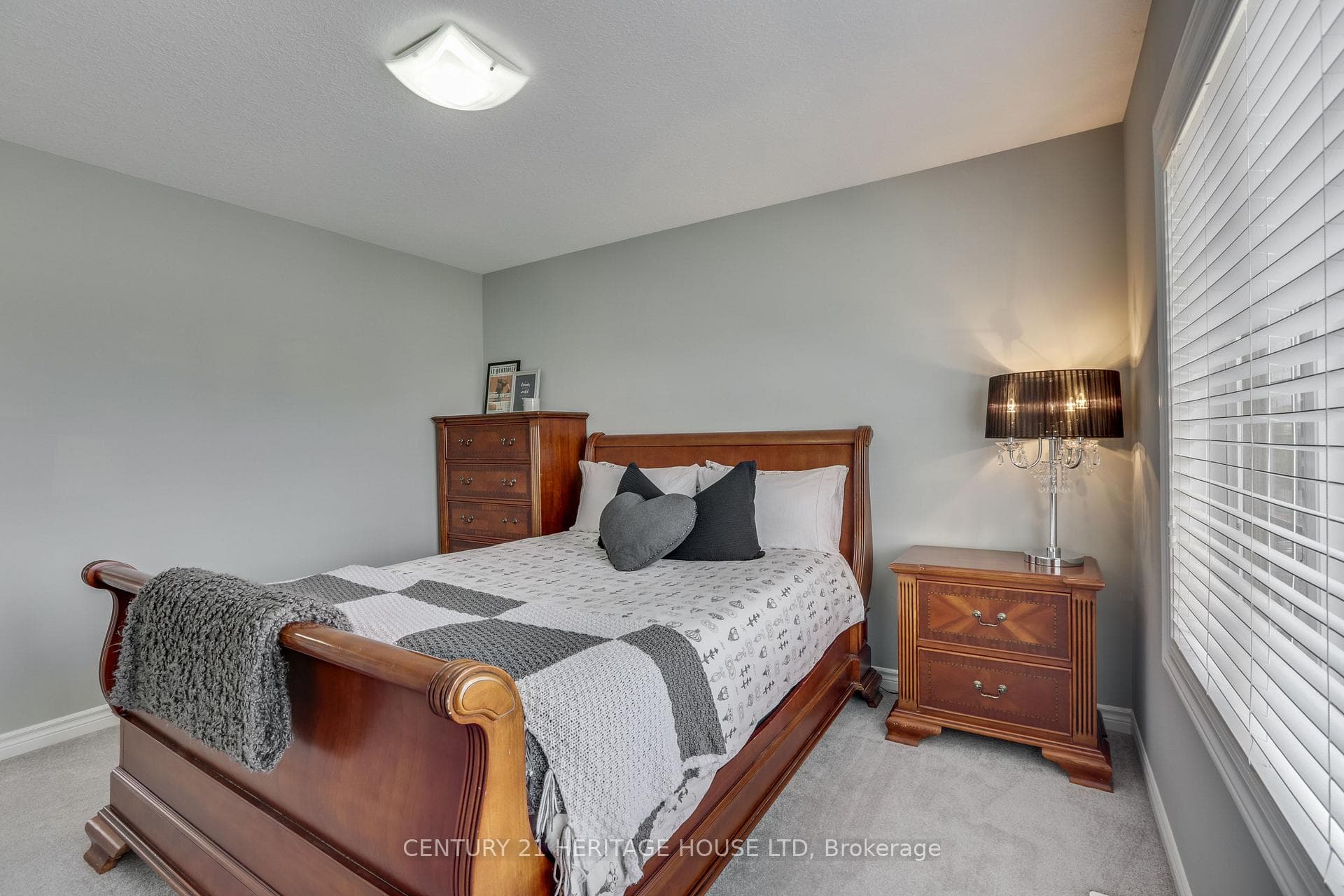 10 Fraser Drive photo 21