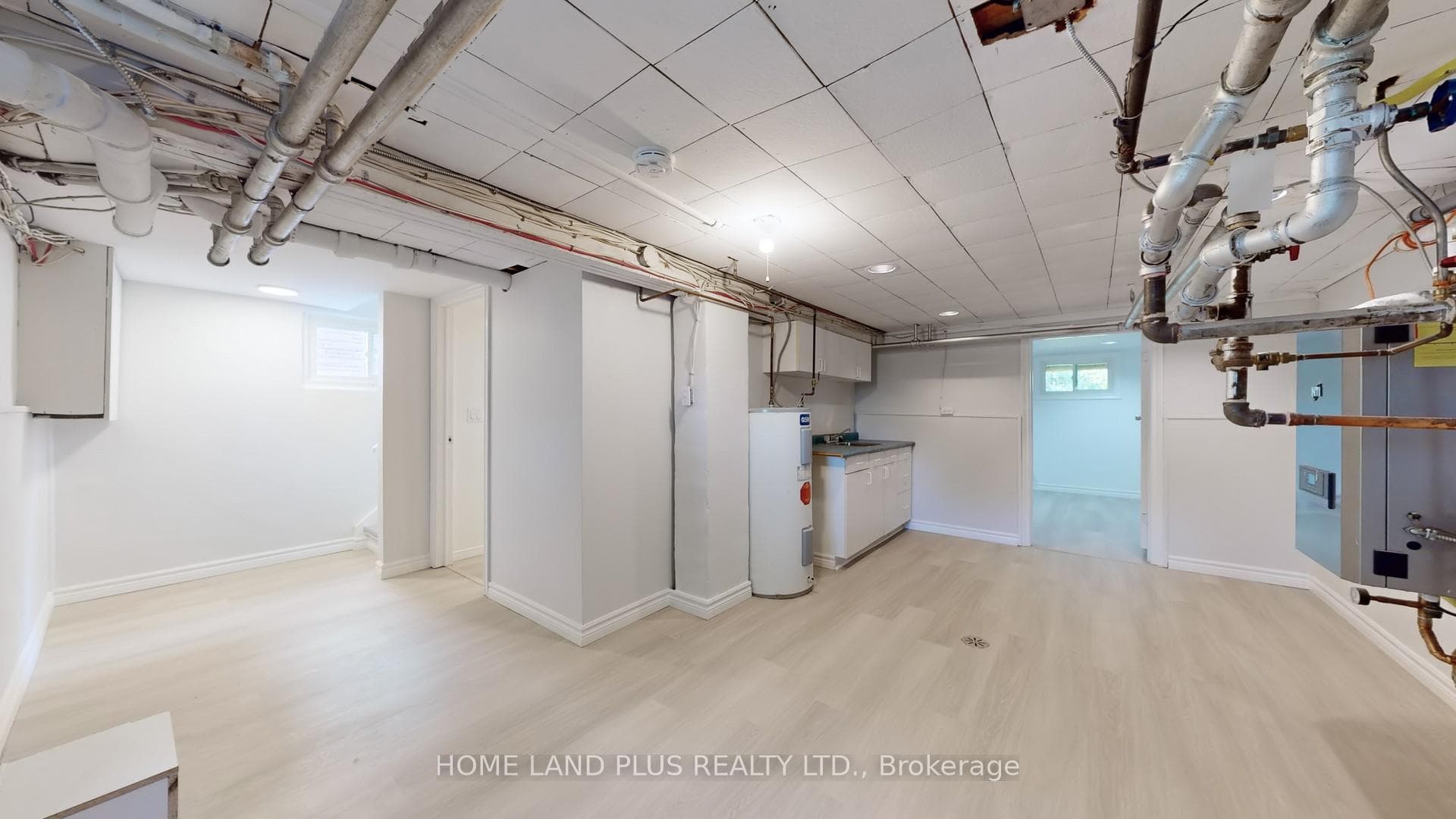 75 Parkview Avenue photo 33