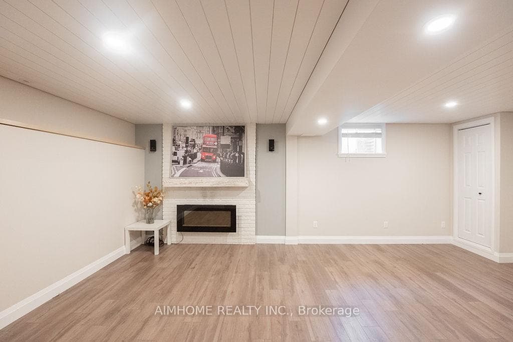 235 Little Avenue photo 19