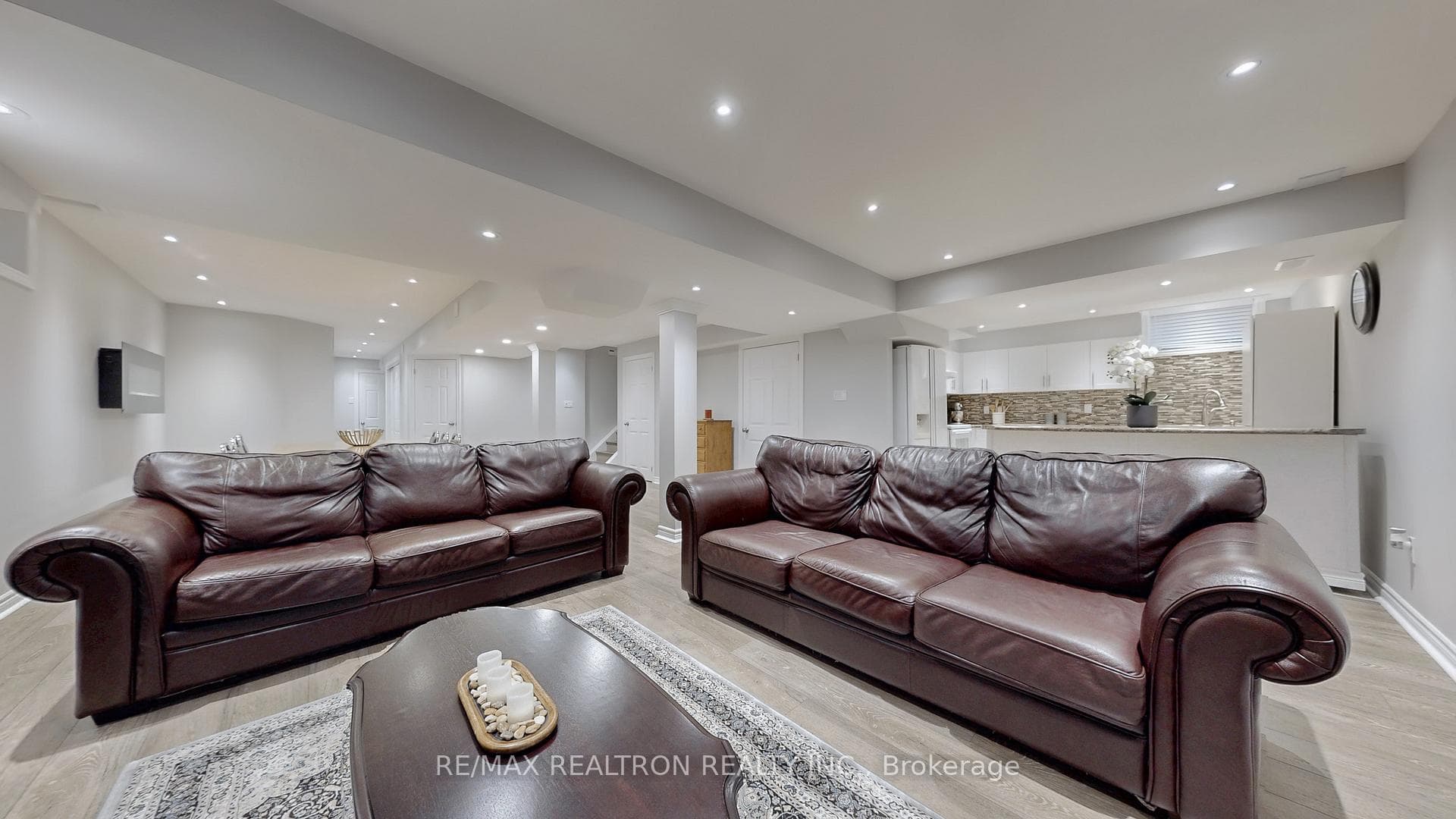60 Andrew Hill Drive photo 29