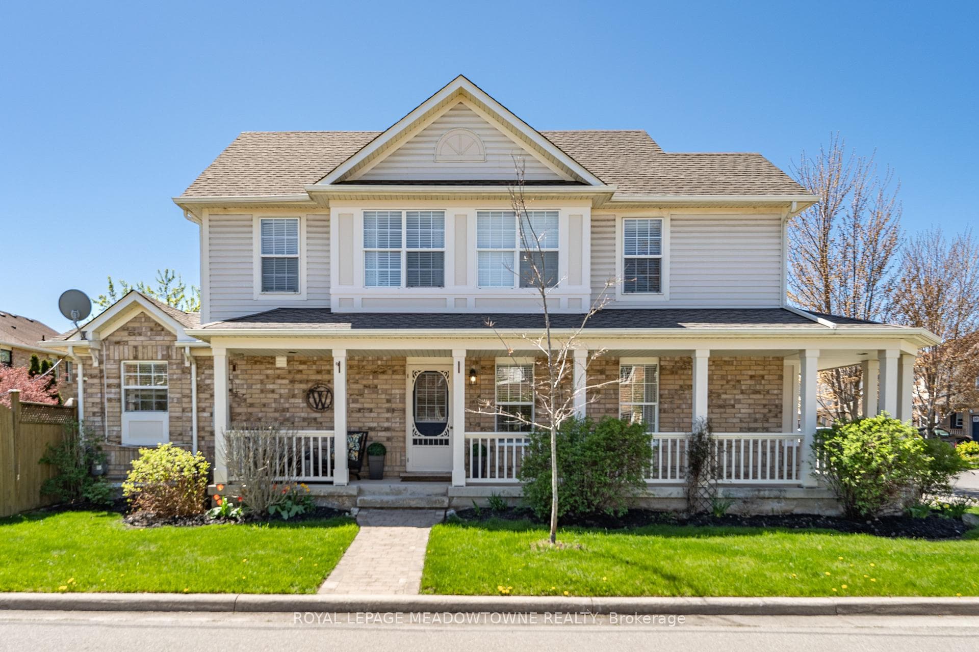 1117 Barclay Circle photo 1
