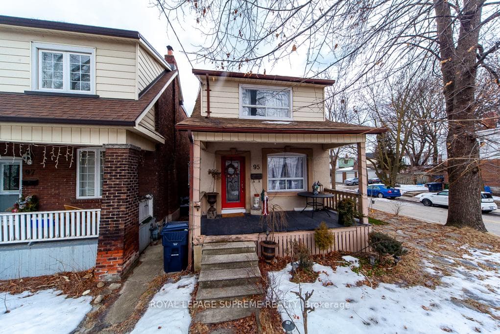 95 Silverthorn Avenue photo 1