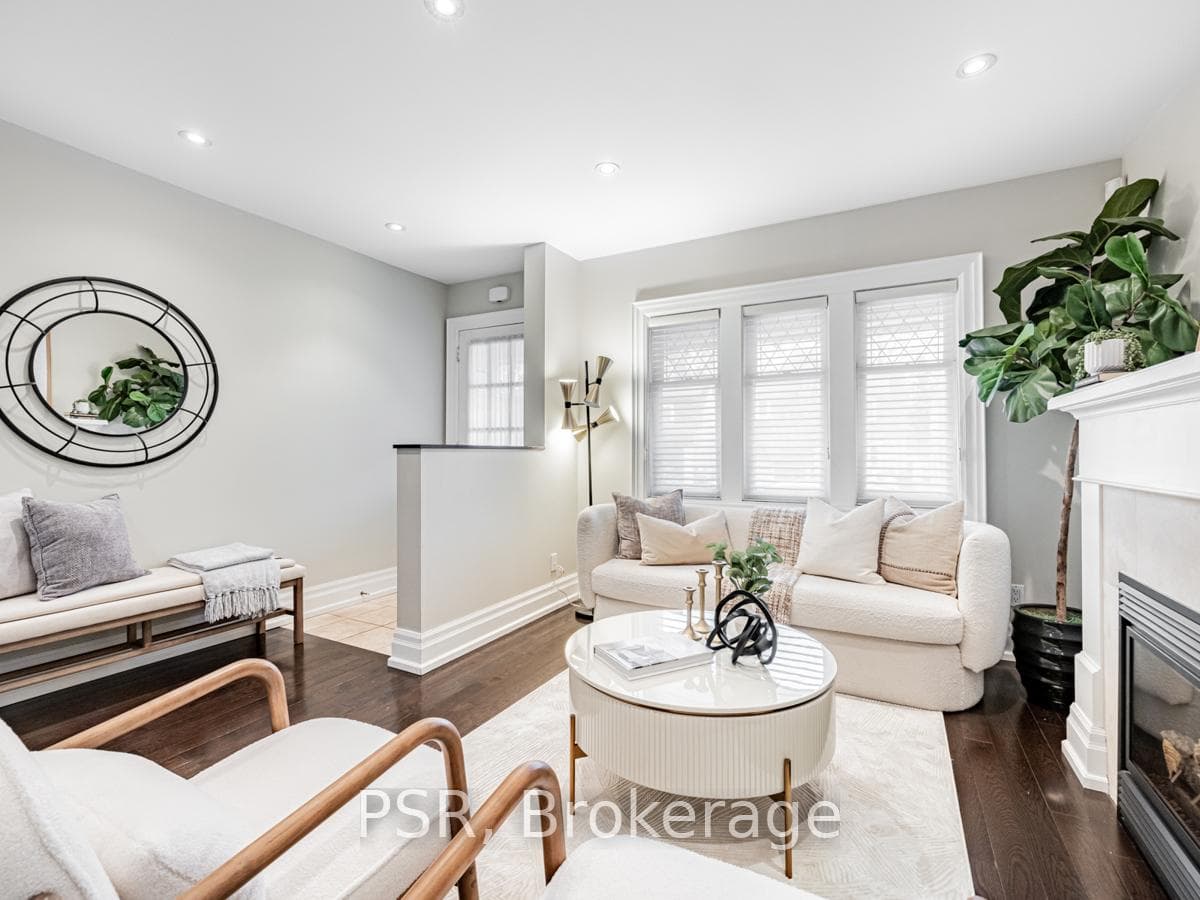 478 Merton Street photo 4
