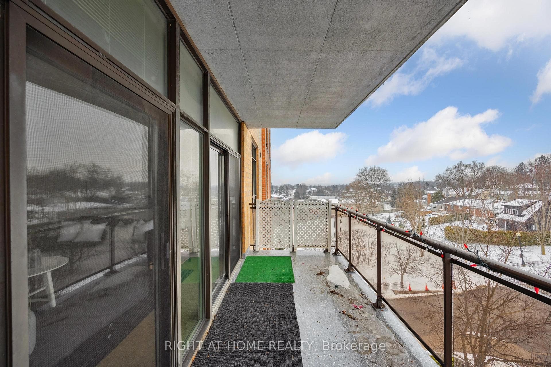 171 Shanly Street Unit 411 photo 24