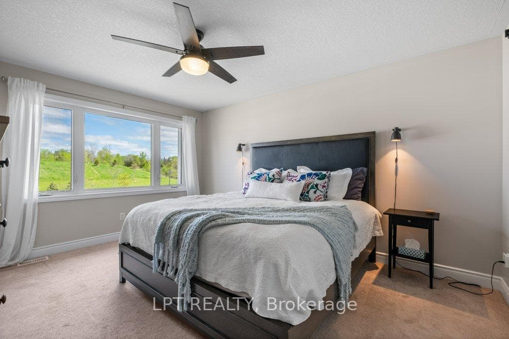 79 Amy Lynn Drive photo 17