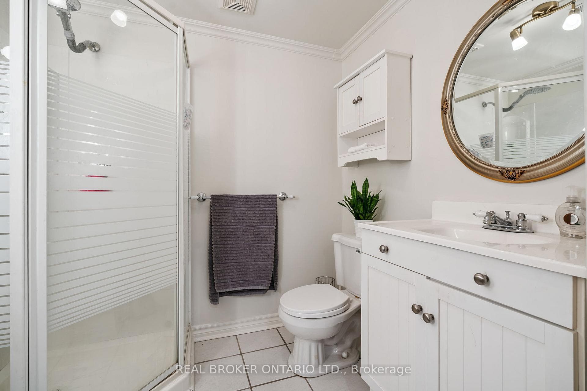 5350 Haldimand Crescent photo 36