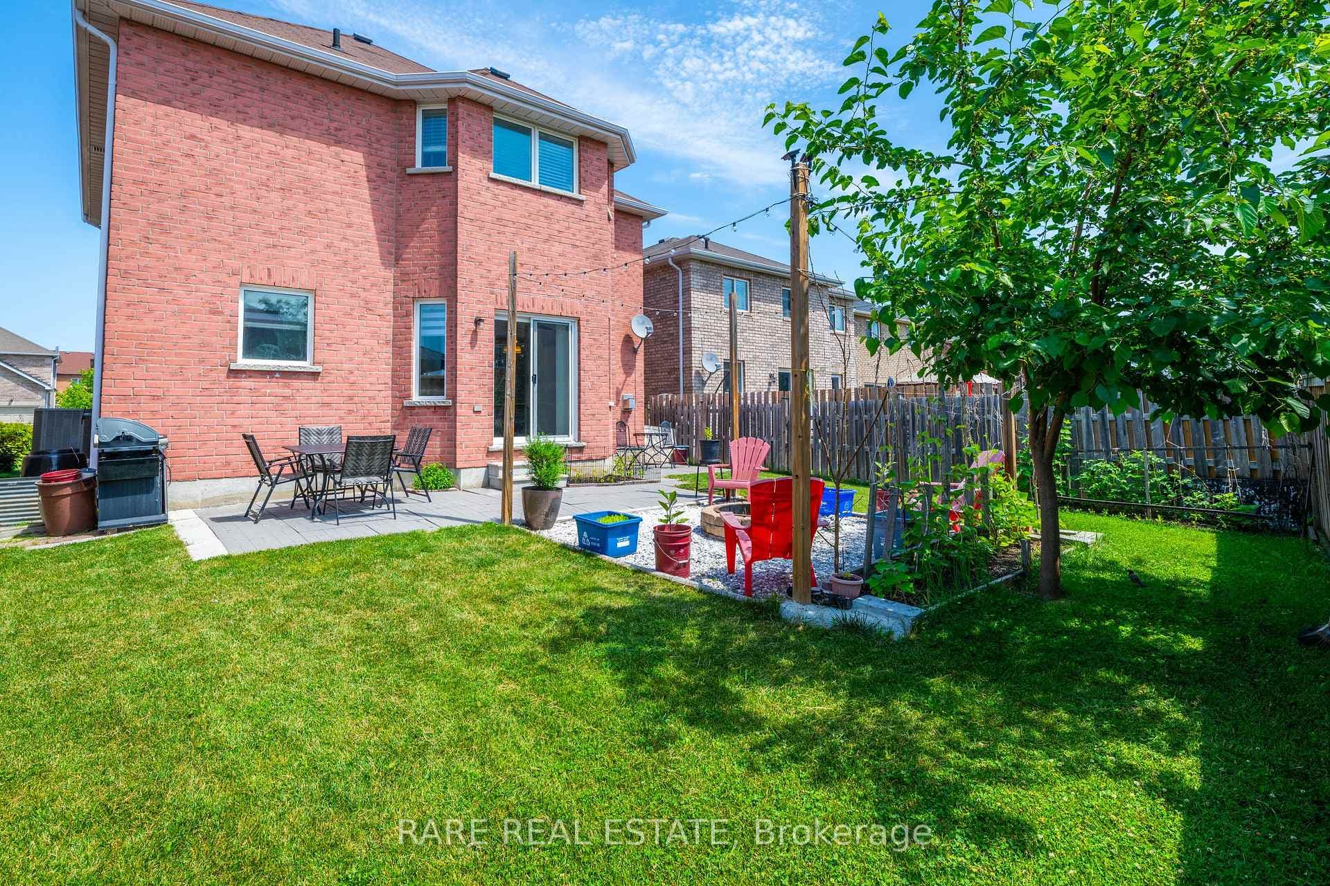 2104 OSBOND Road photo 39
