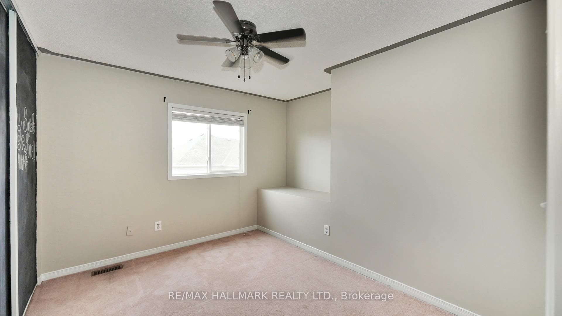 1035 Beatrice Street photo 34