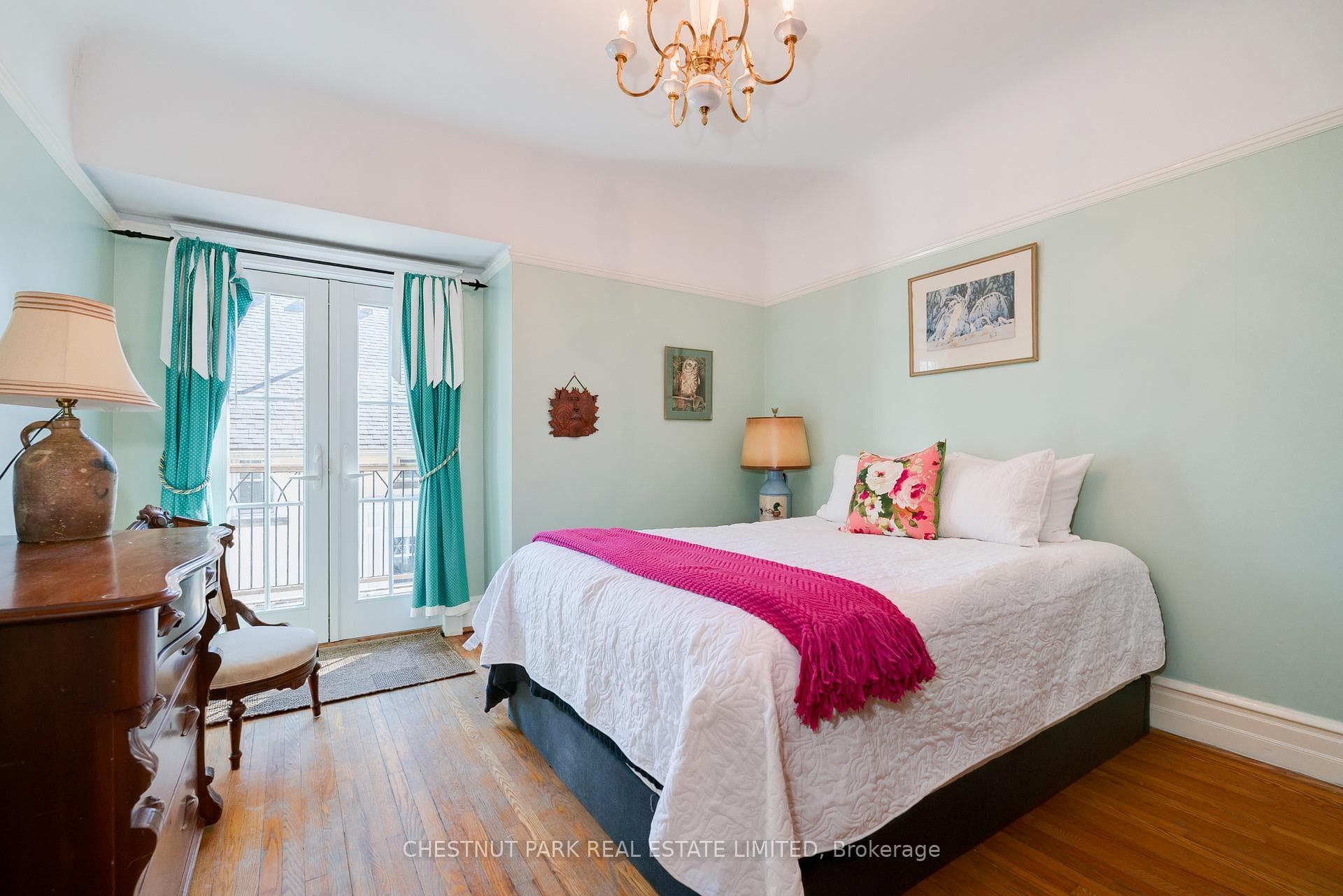 56 Poplar Plains Road photo 24