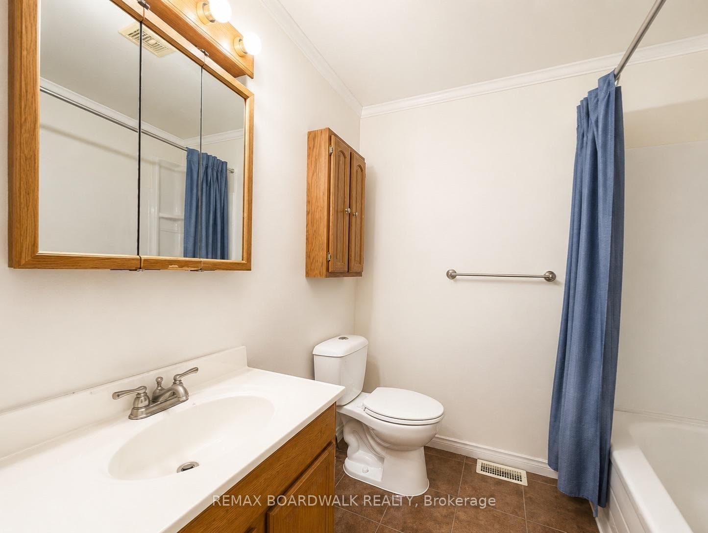 222 Castlefrank Road Unit 1 photo 21