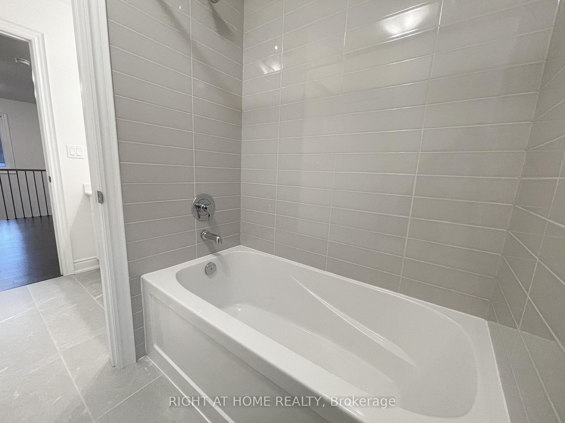 38 Gladmary Drive photo 15