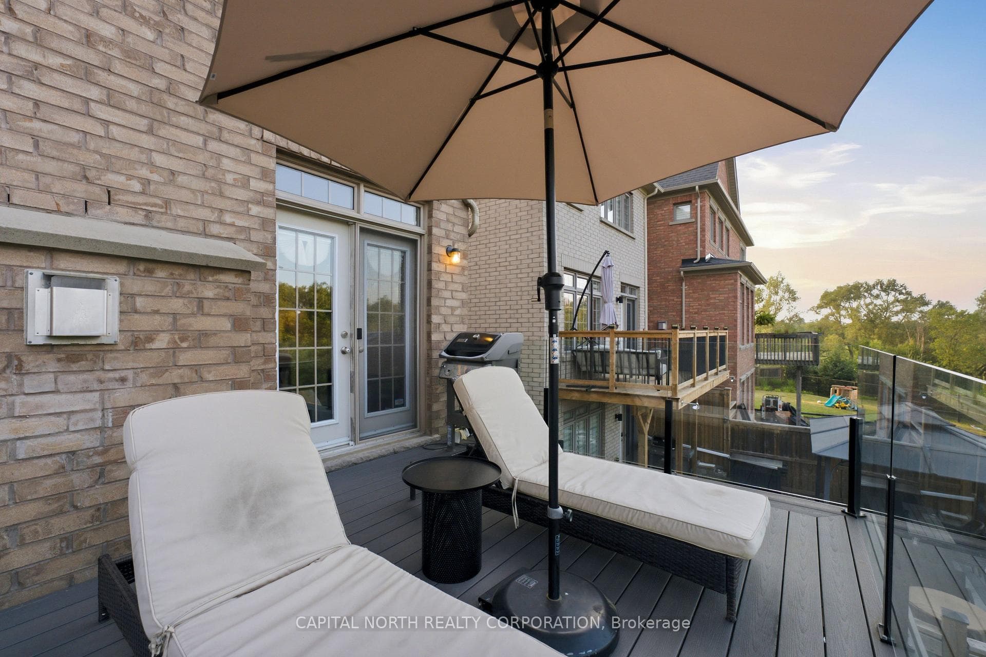 18 Alex Campbell Crescent photo 11