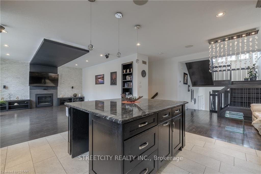 6696 Raleigh Boulevard photo 10
