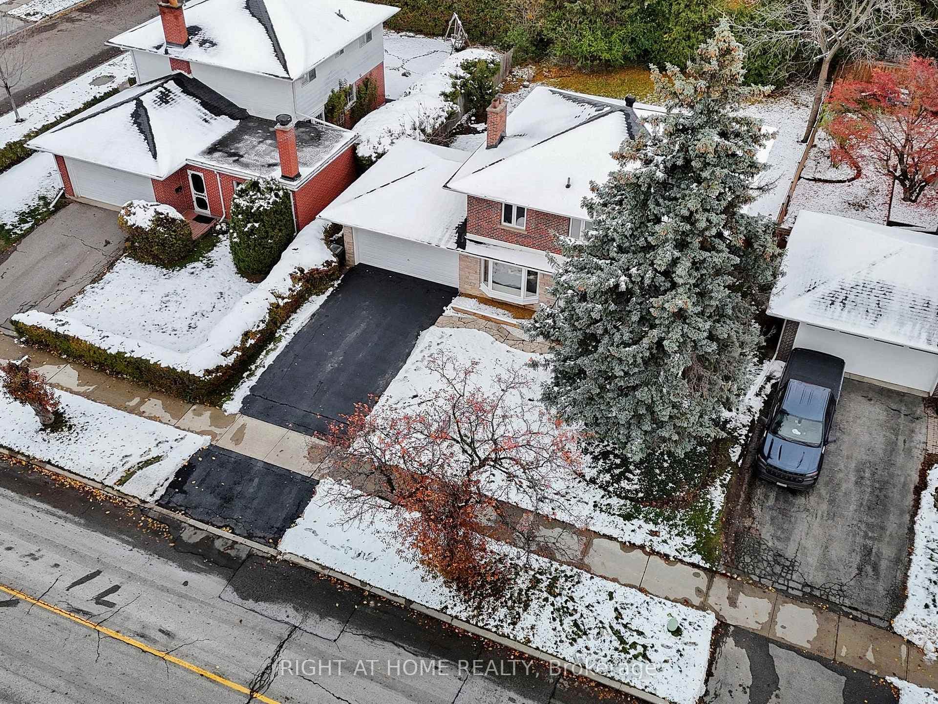 19 shaughnessy Boulevard photo 48