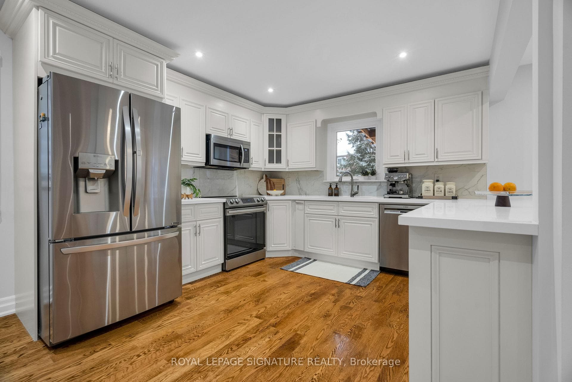 70 Wyndfield Crescent photo 8