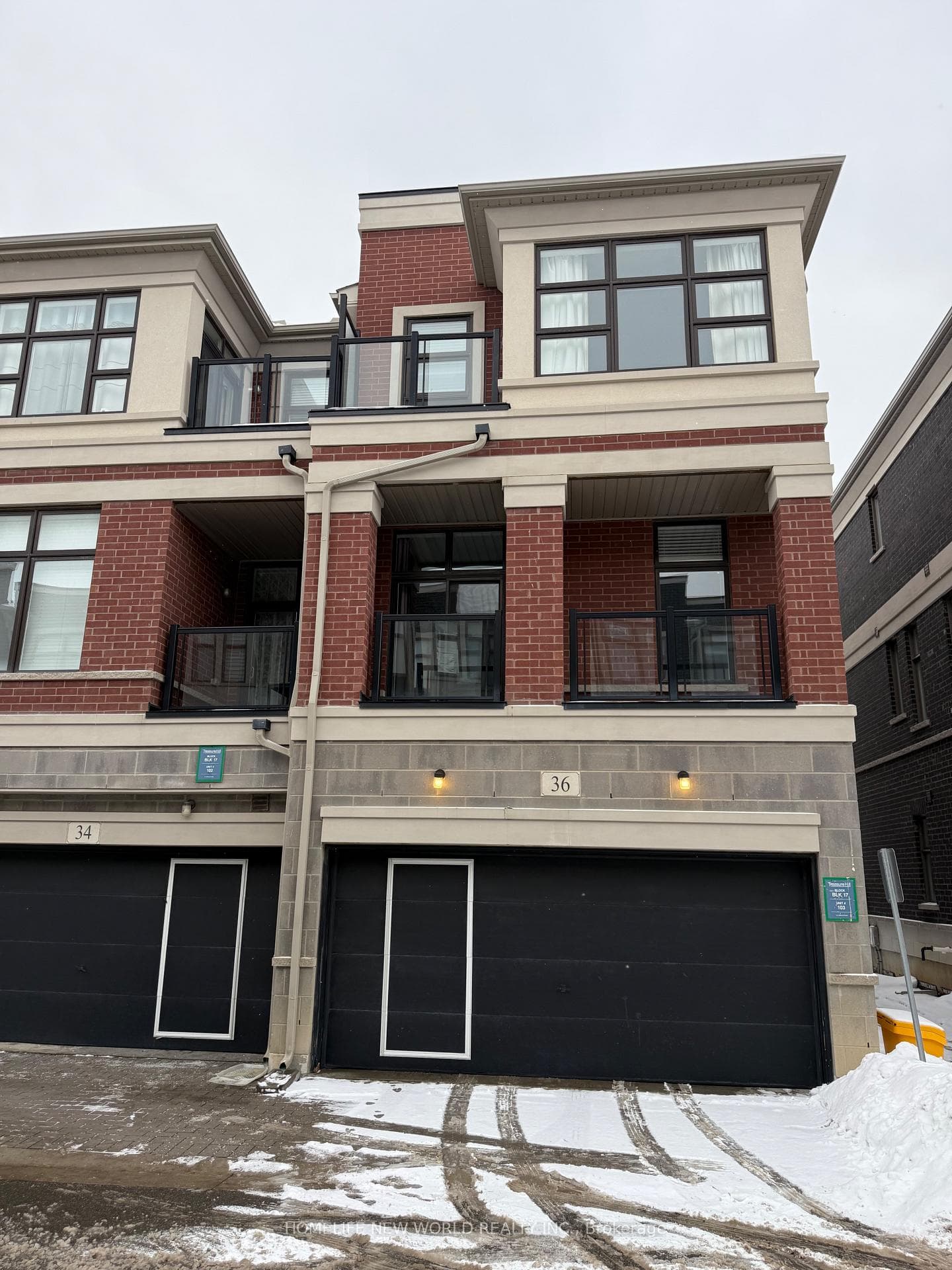 36 Armillo Place photo 2