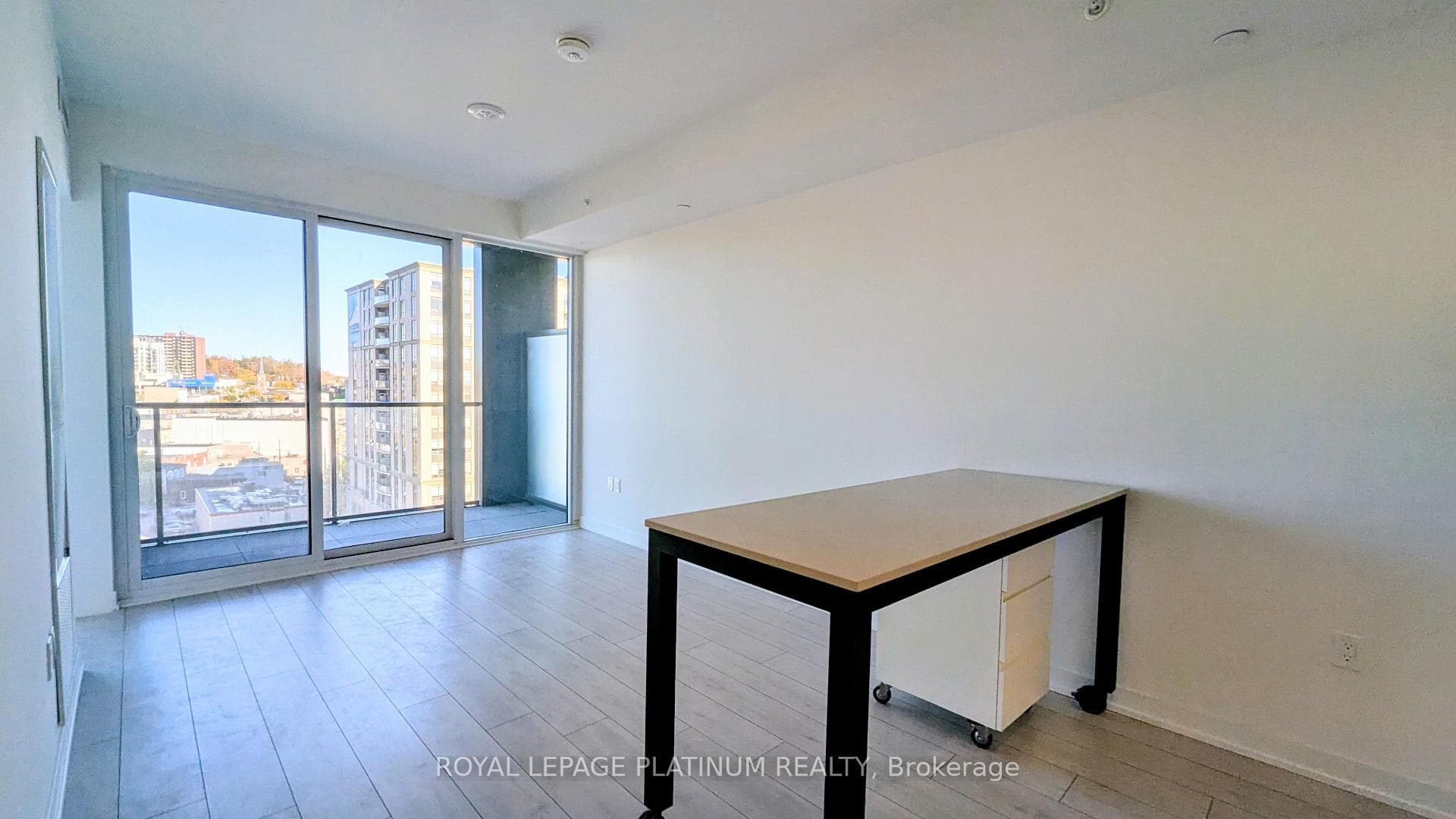 39 Mary Street Unit 806 photo 5