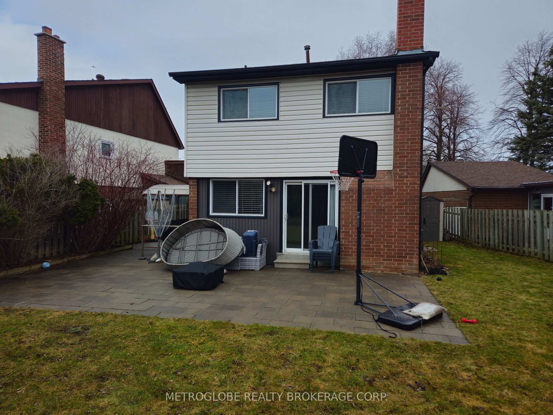 6824 Estoril Road photo 5