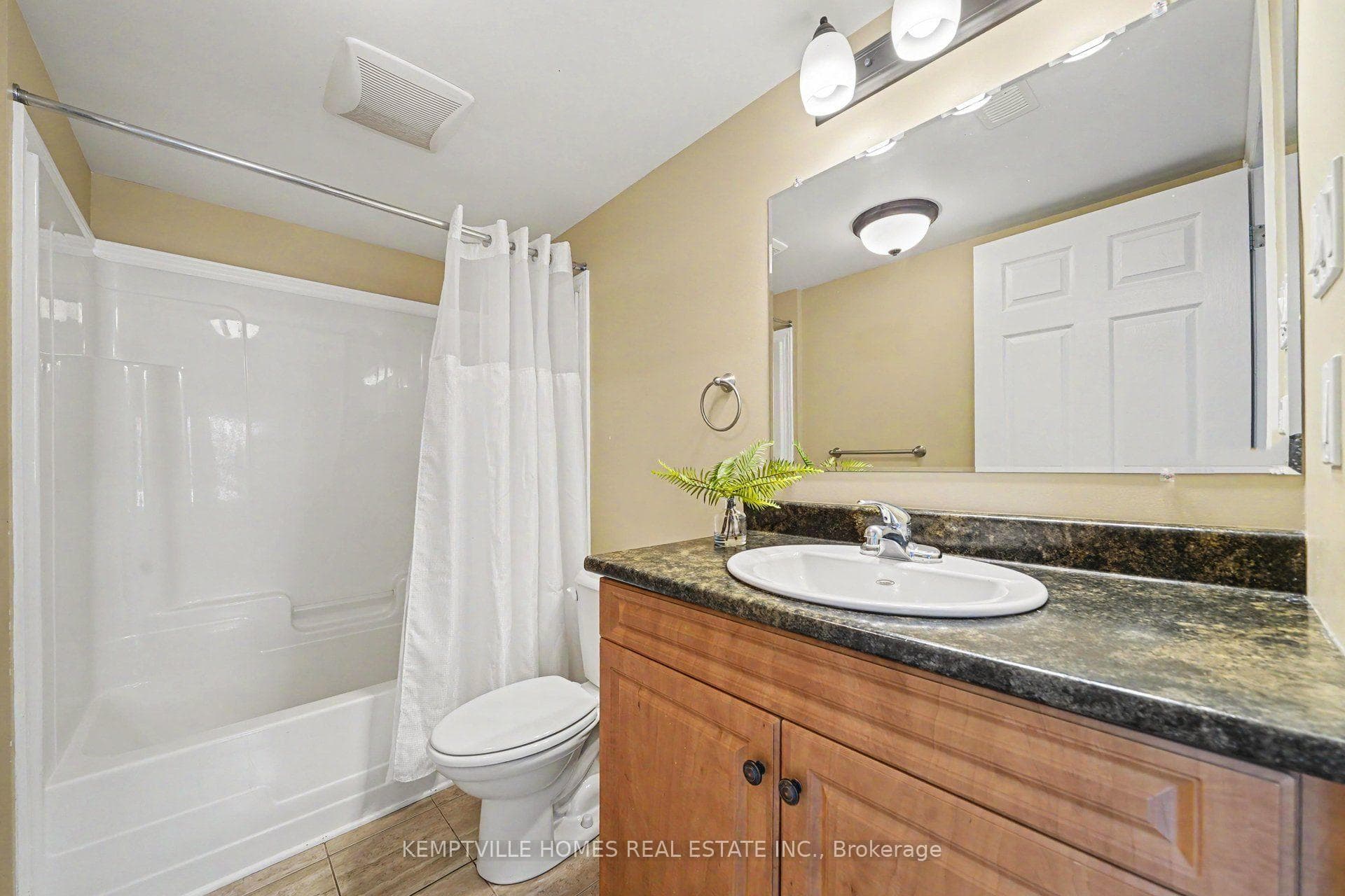 398 VAN BUREN Street photo 19