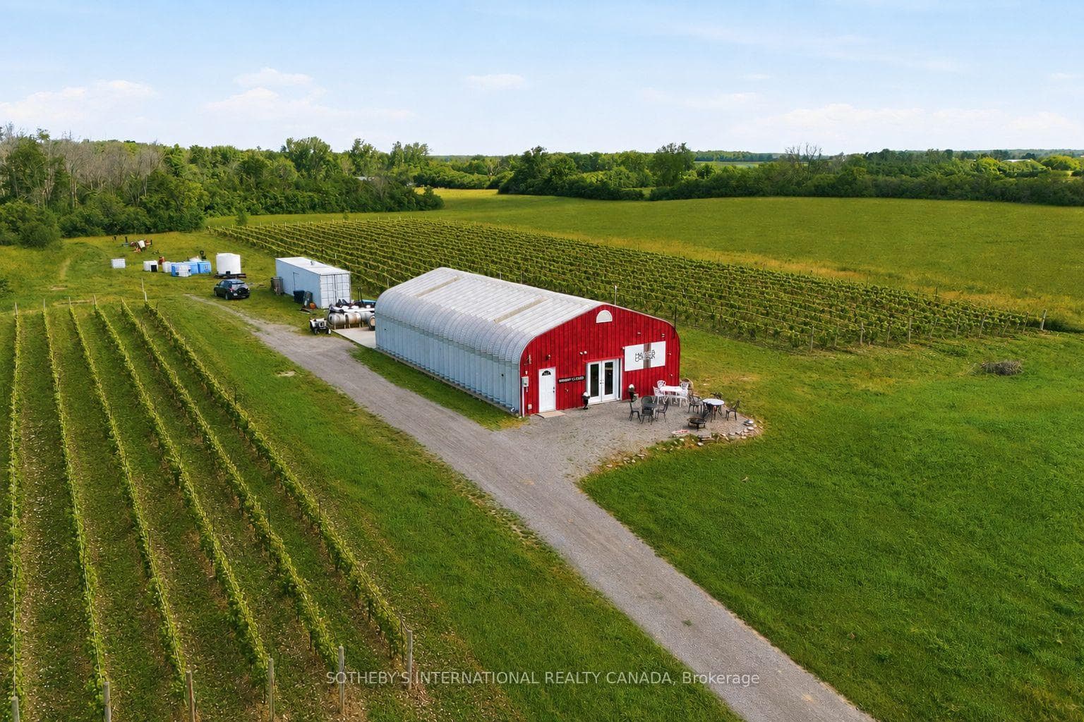 562 Danforth Road photo 1