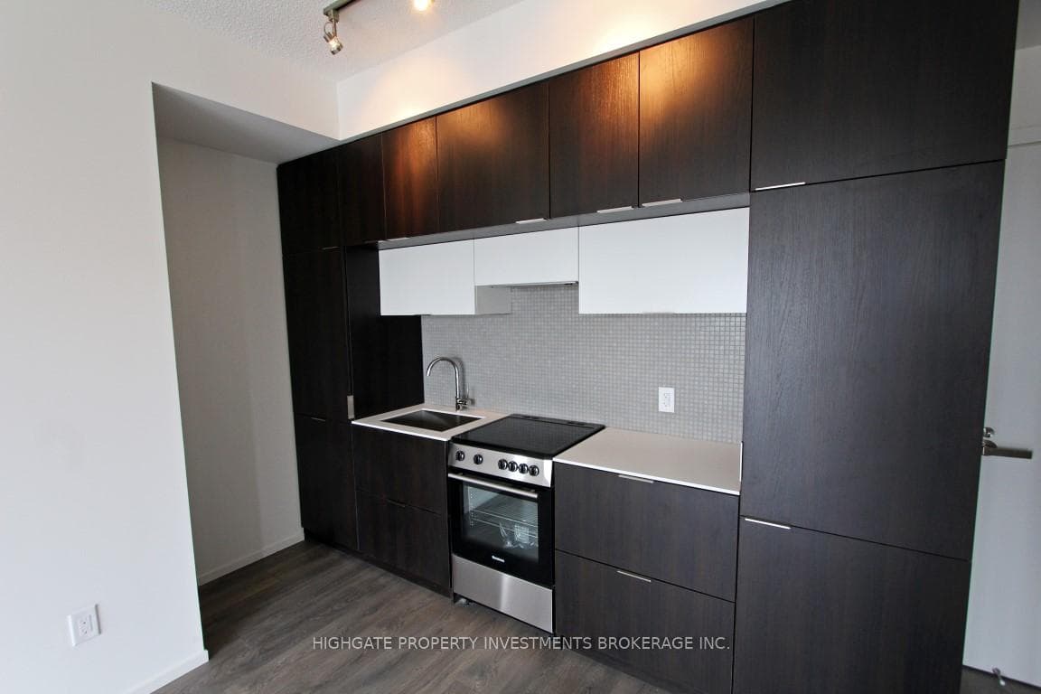 159 Dundas Street Unit 2708 photo 2