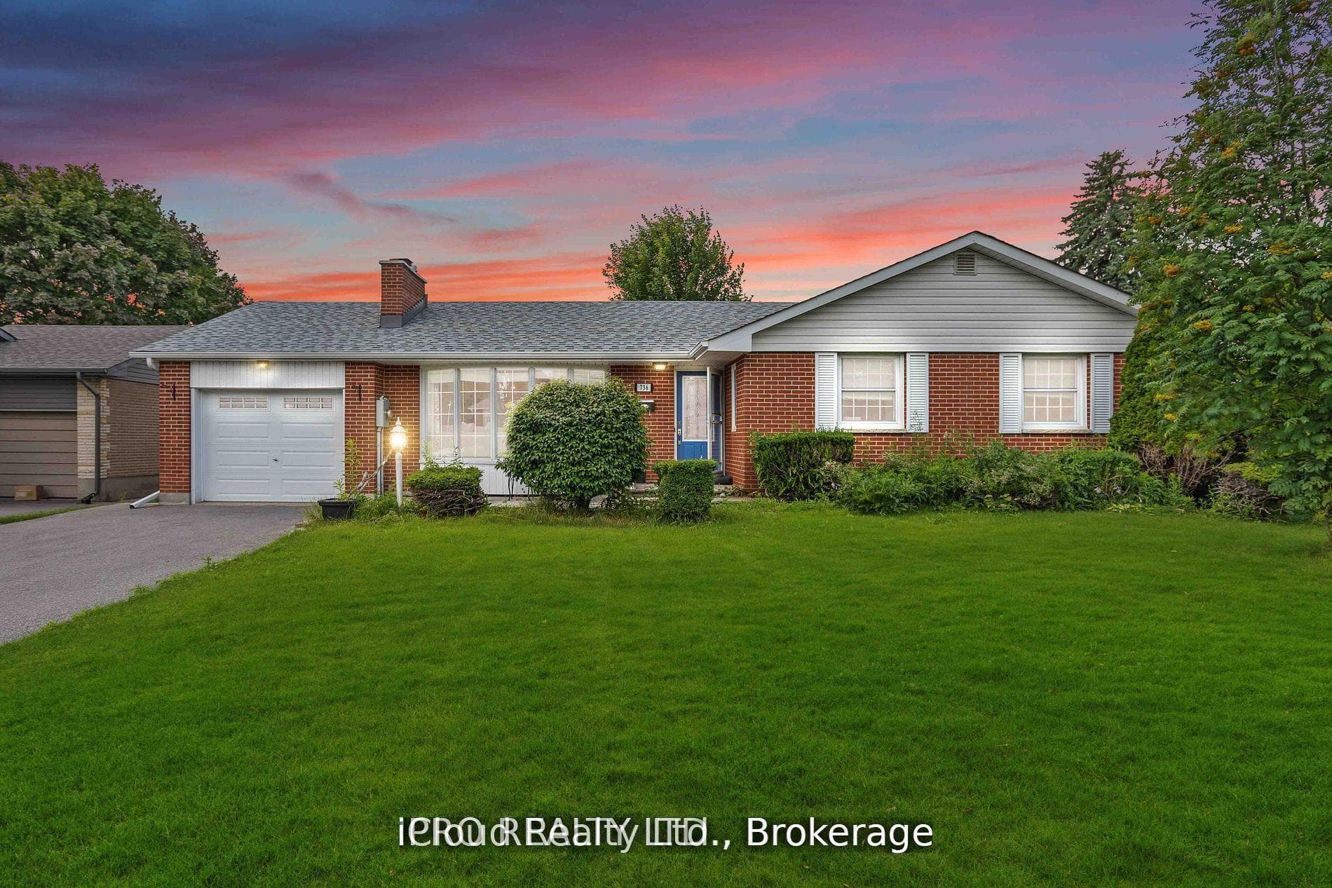 736 Westdale Street photo 1