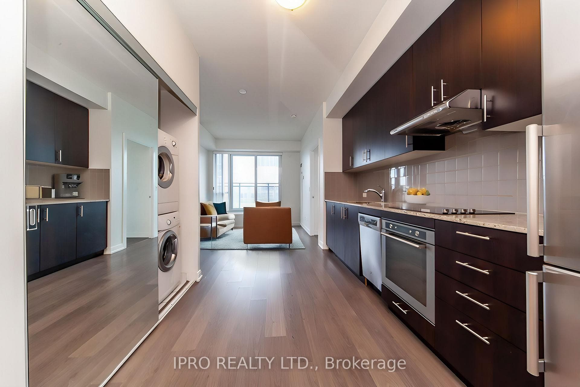 255 Village Green Square Unit 3101 photo 2
