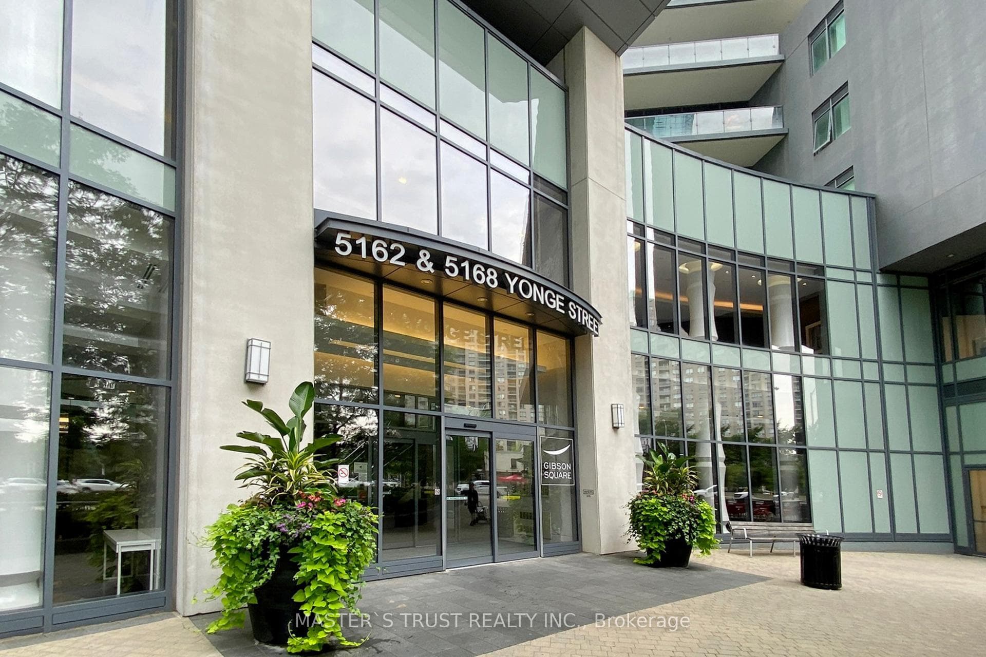 5168 Yonge Street Unit 217 photo 2