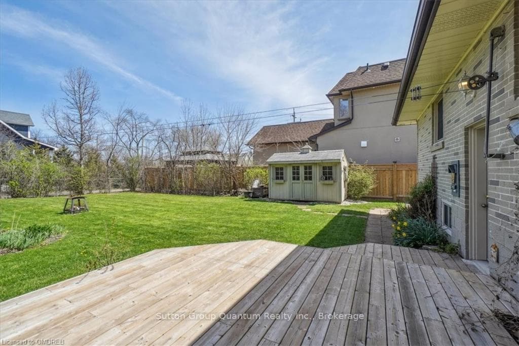 291 BURTON Road photo 36