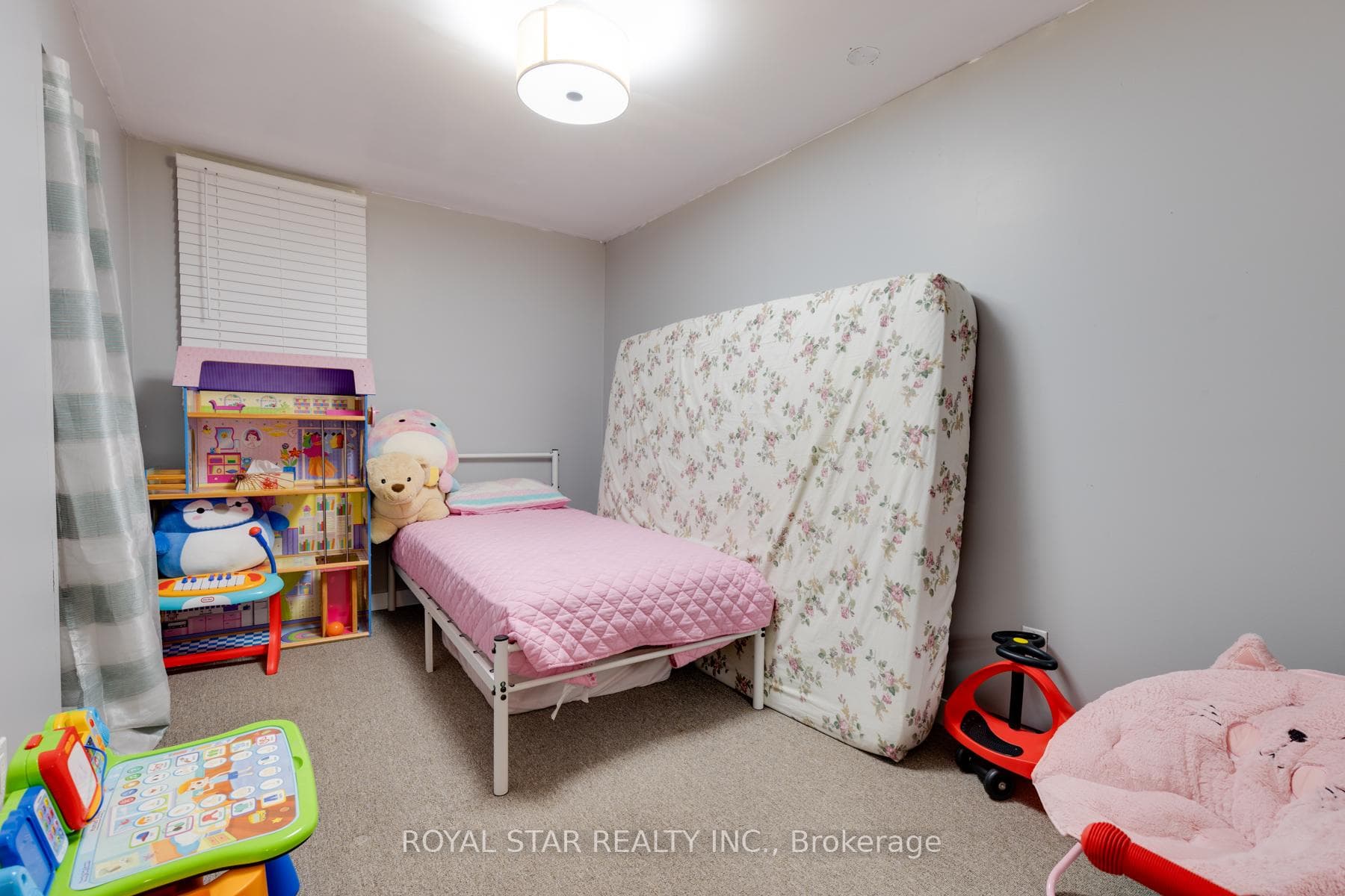 91 Elford Drive photo 32