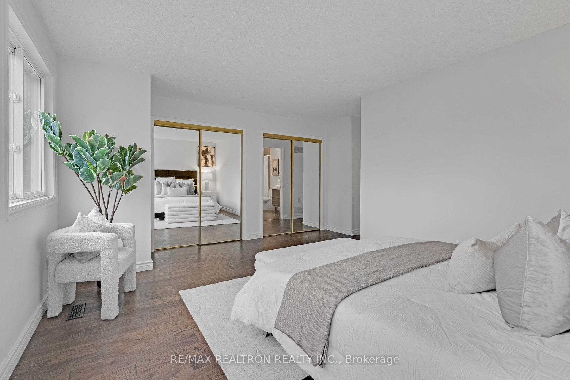 296 Torresdale Avenue Unit 17 photo 30