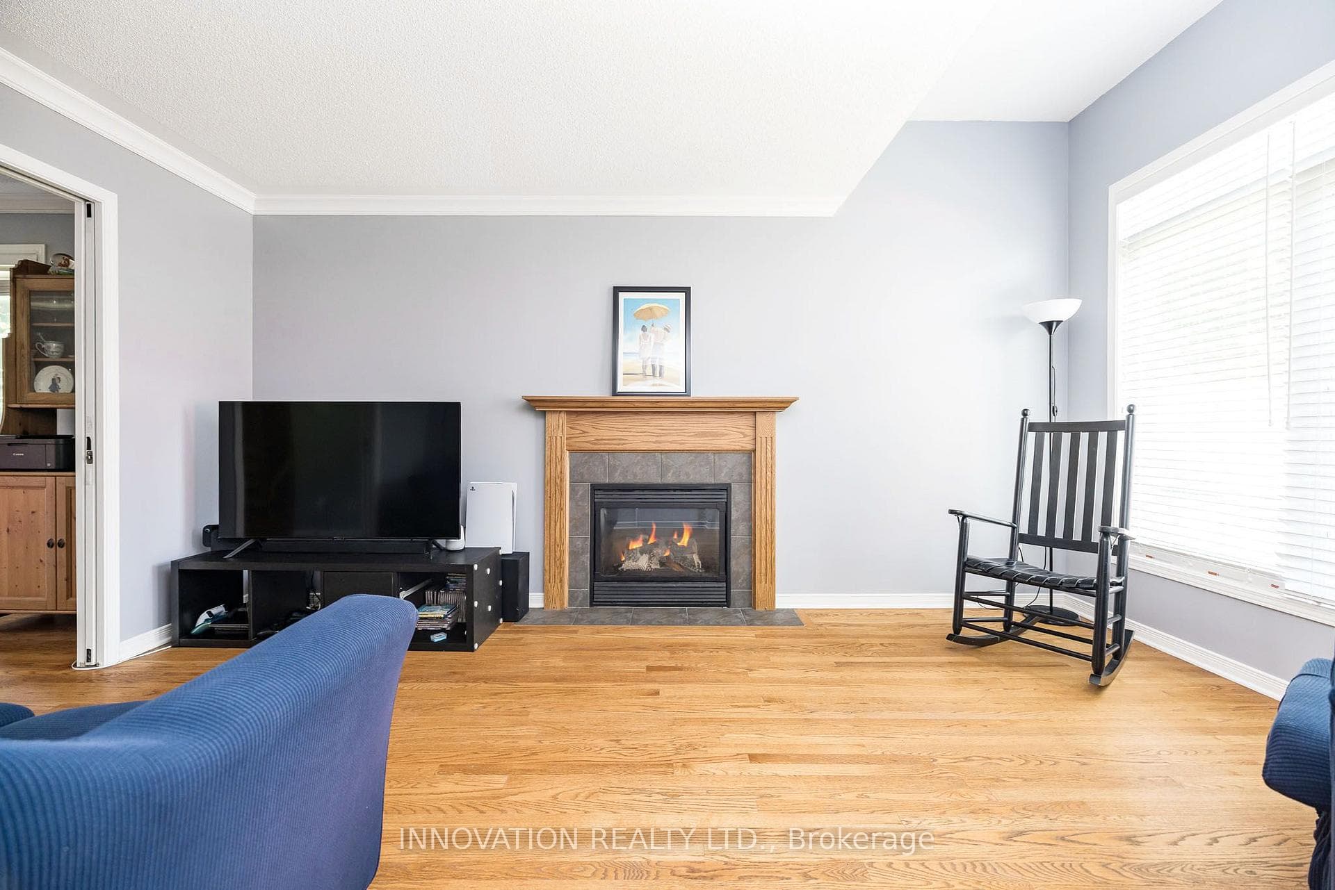277 Applecross Crescent photo 14