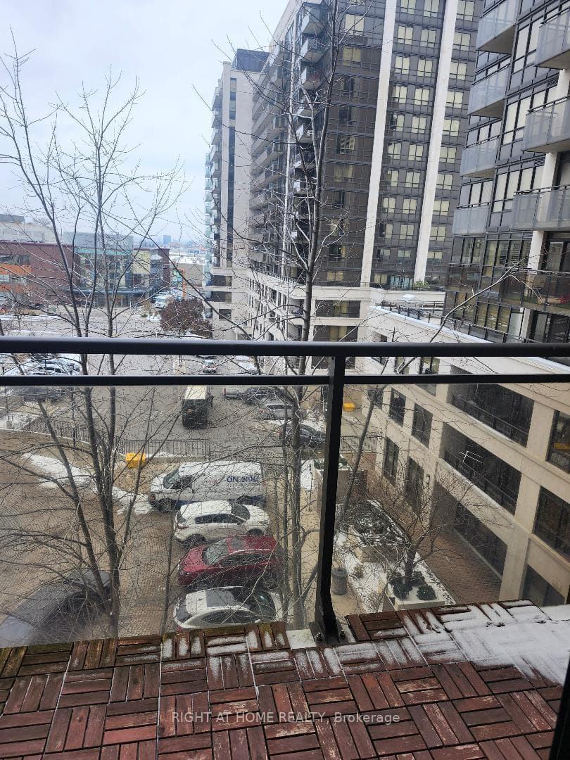 1060 Sheppard Avenue Unit 519 photo 13